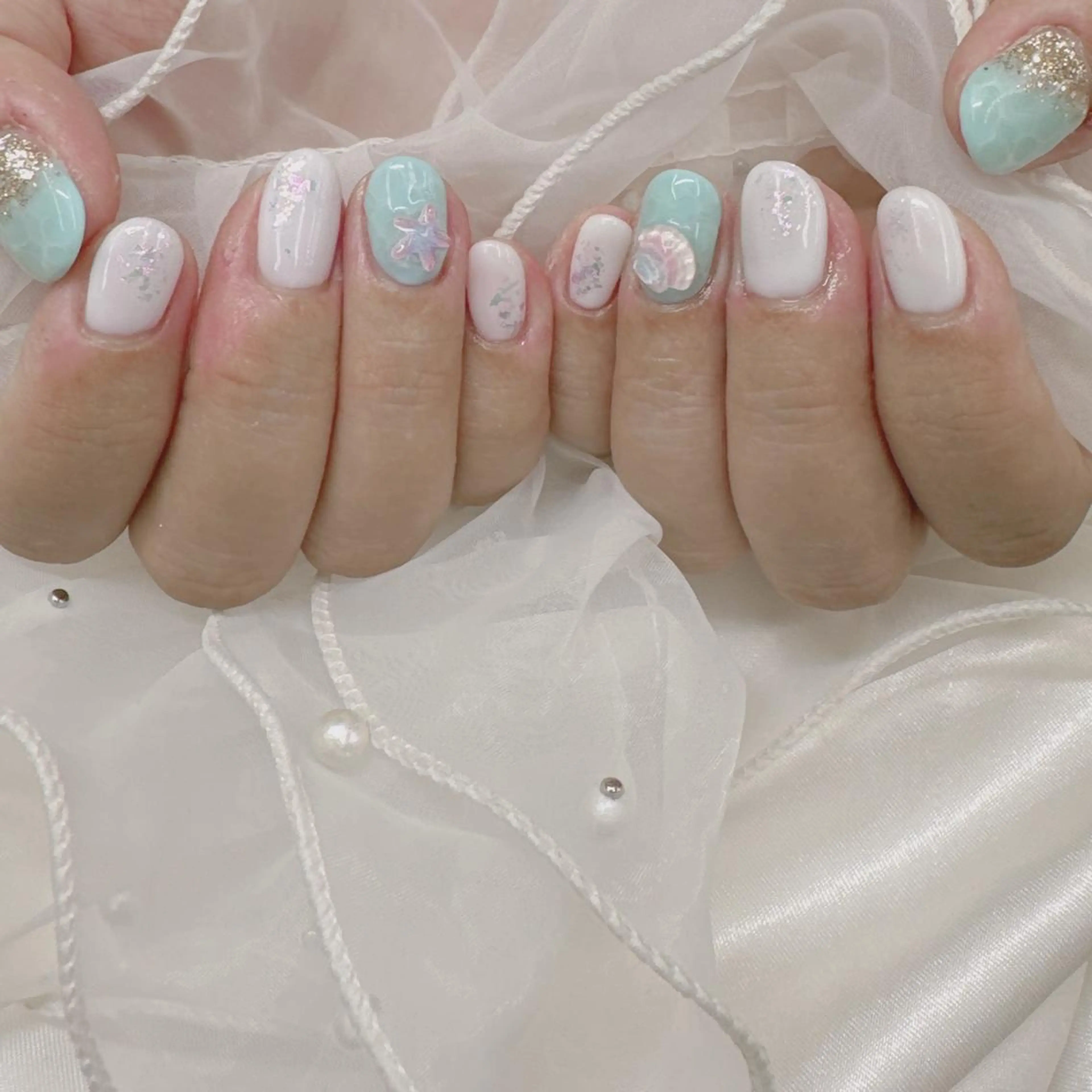 ネイル Nail salon Honey Beeのネイルデザイン