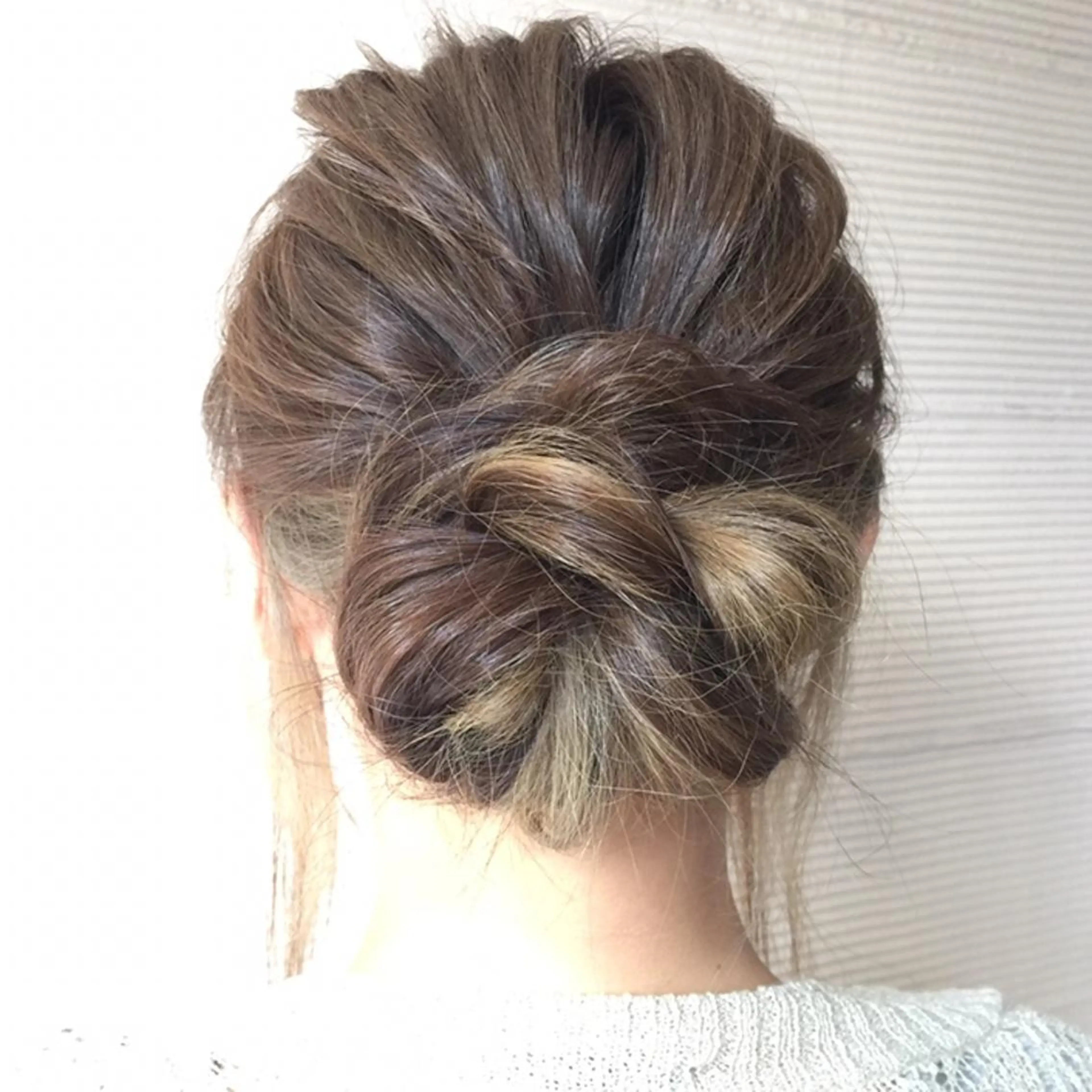 ヘアアレンジ お団子ヘア 中林 由佳のヘアスタイル