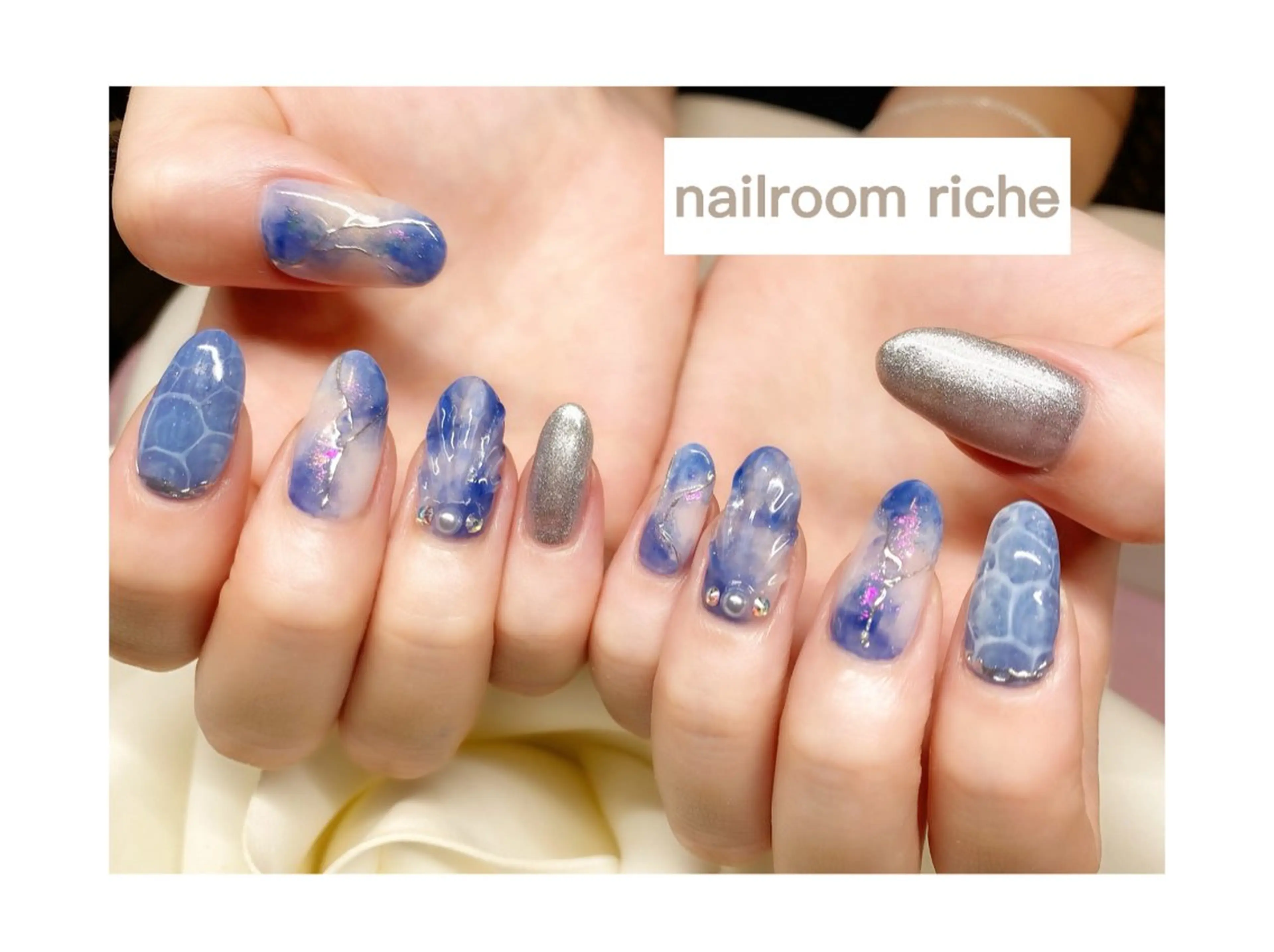 ネイル 持ち込み nailroom richeのネイルデザイン