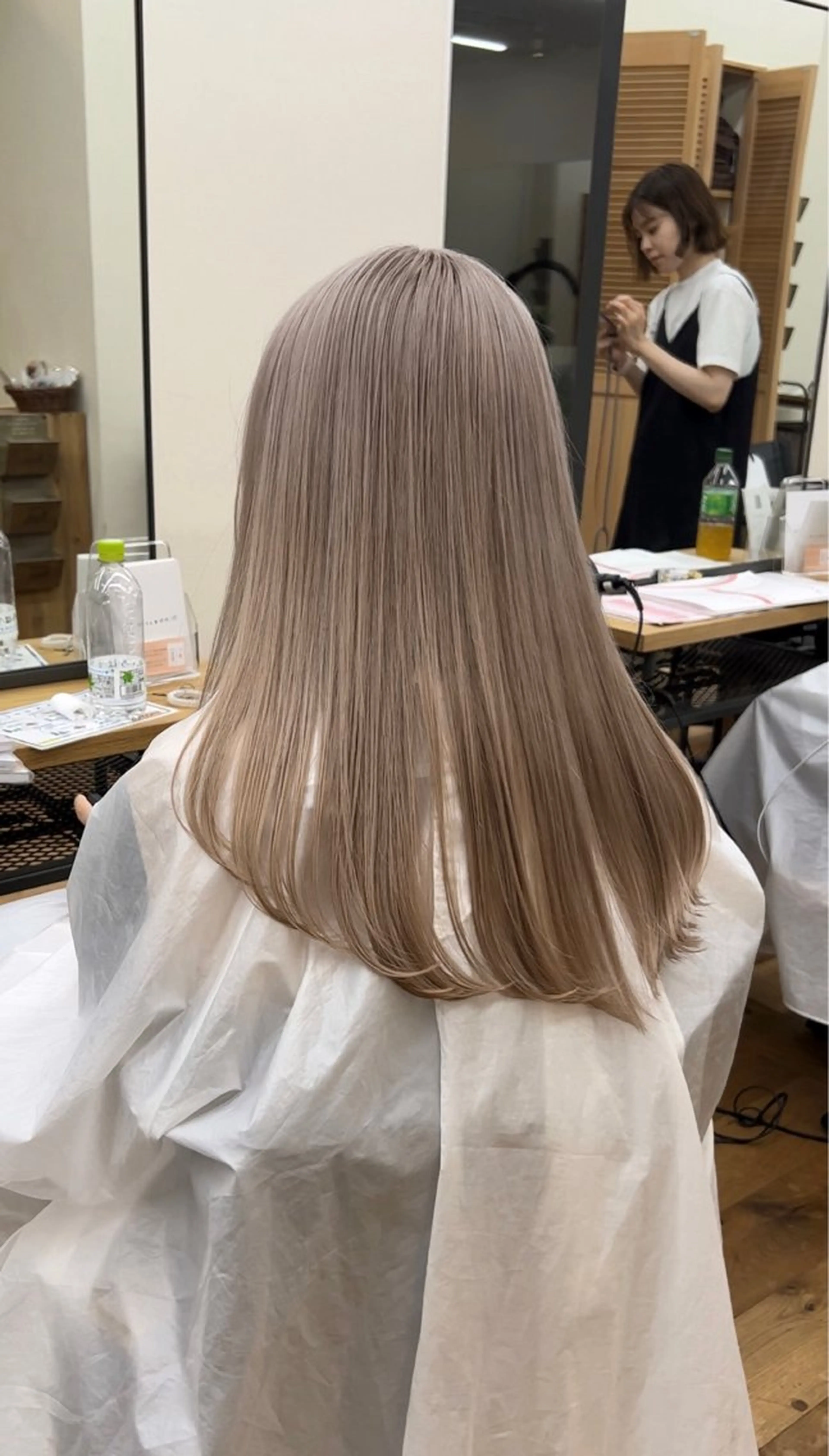 ロング カラー 韓国風ヘア レイヤーカット ロング カット belle   表参道　terrace所属・抜きっぱなしブロンド /ハイトーン/カナタのヘアスタイル