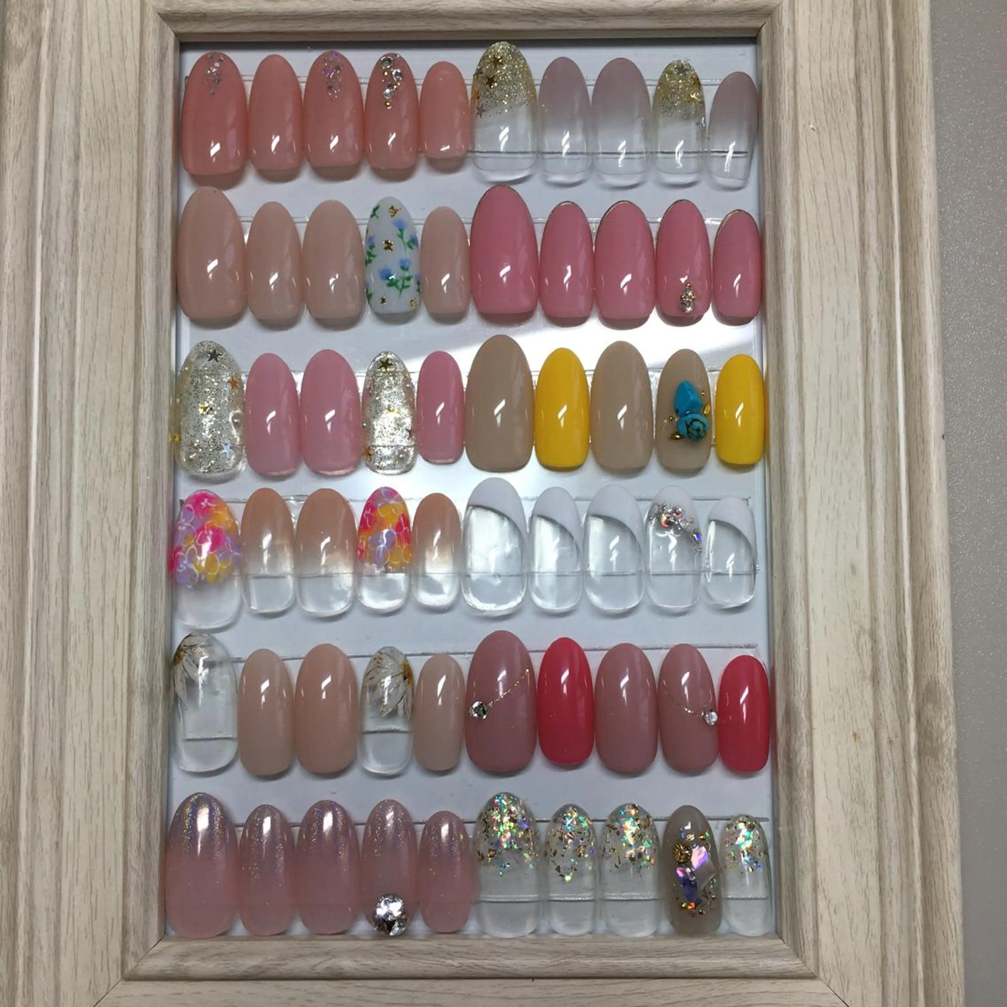 ネイル シンプルネイル 春ネイル ハンドネイル kipinail 川﨑えりかのネイルデザイン