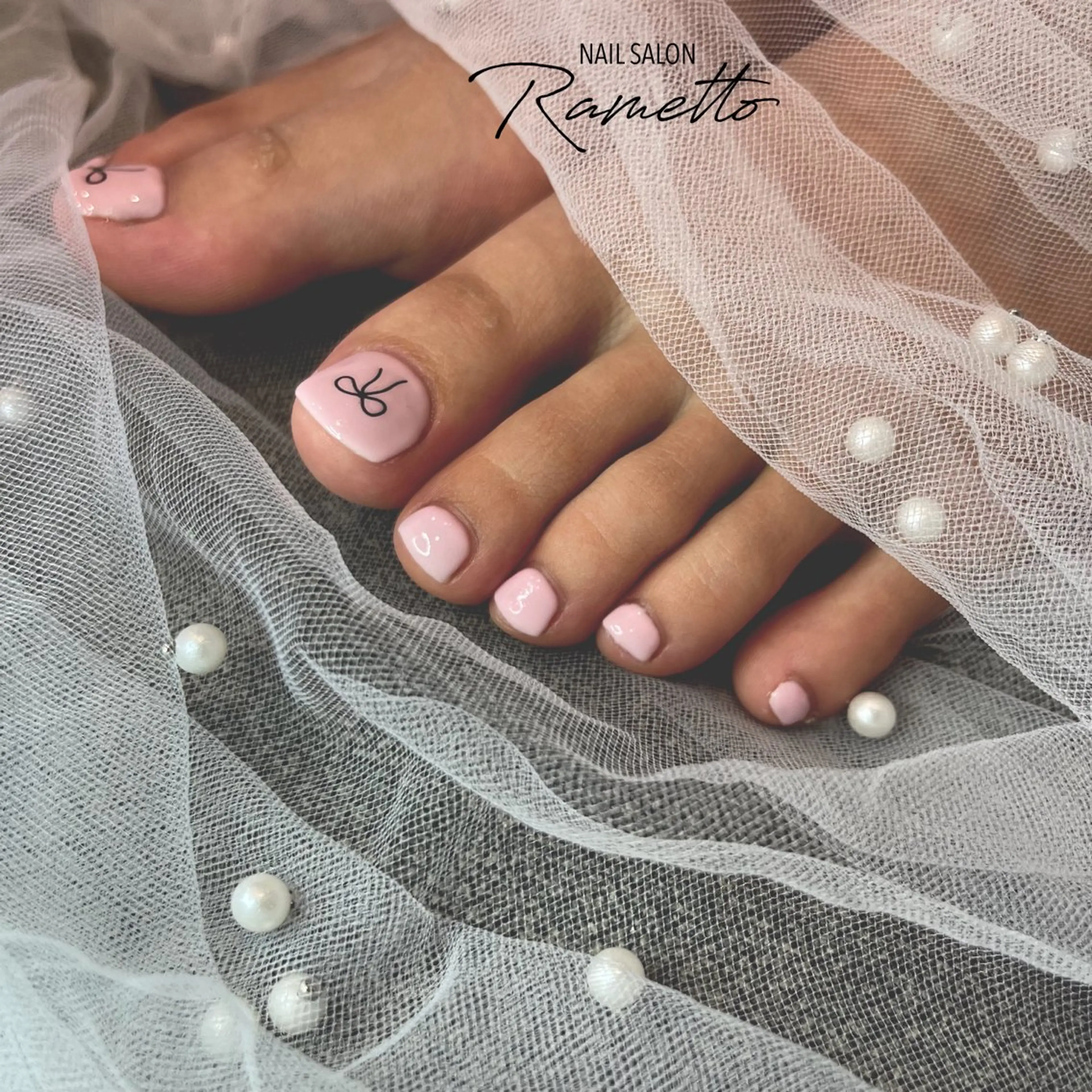 ネイル フットネイル NAILSALON Ramettoのネイルデザイン