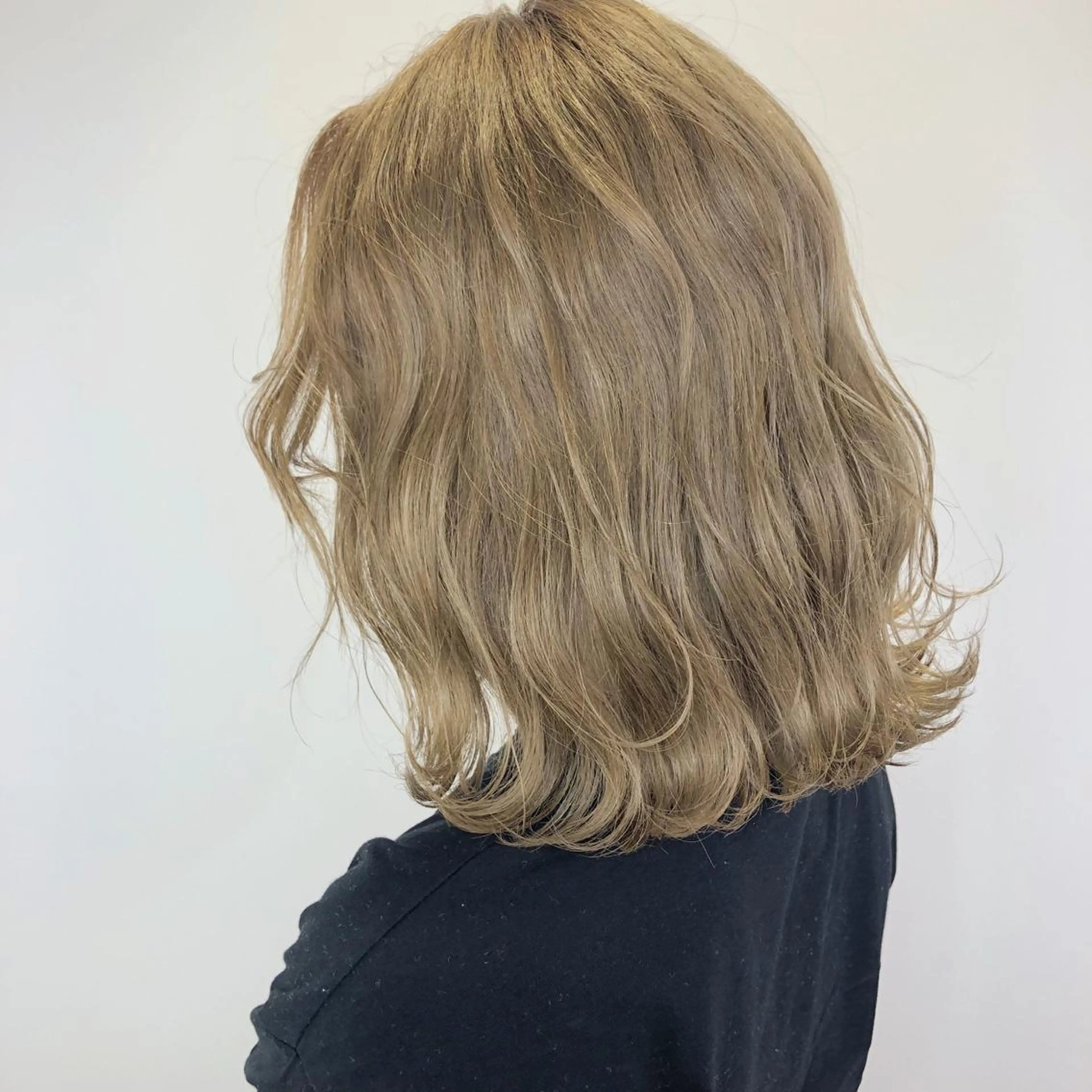 ミディアム 関 京磨のヘアスタイル