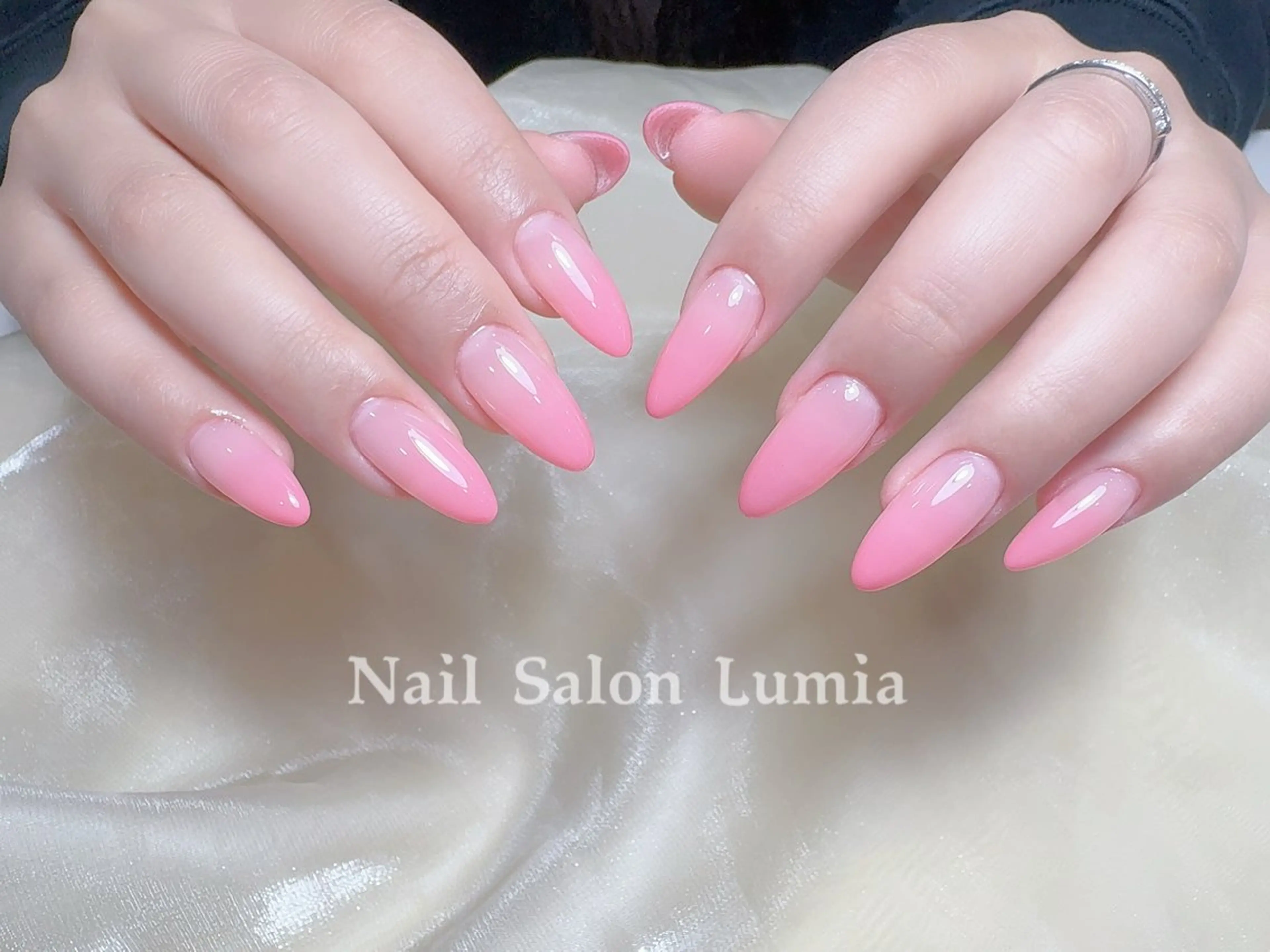 ネイル ハンドネイル ネイルサロン ルミア Lumia 店長のネイルデザイン