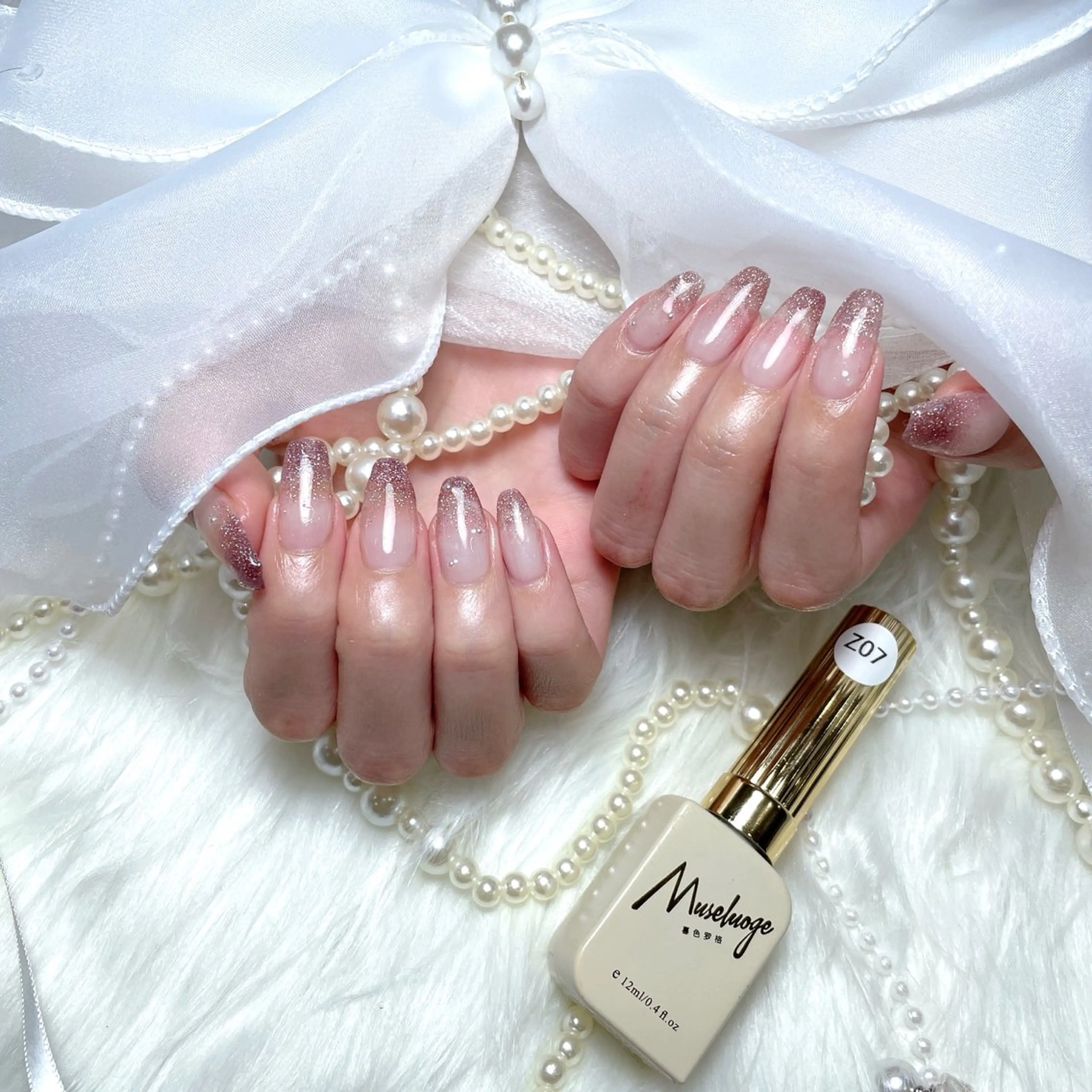 ネイル ジェルネイル グラデーション キラキラネイル ラメ(グリッター) ラメグラデーション ハンドネイル M2 beauty Hoshinaのネイルデザイン