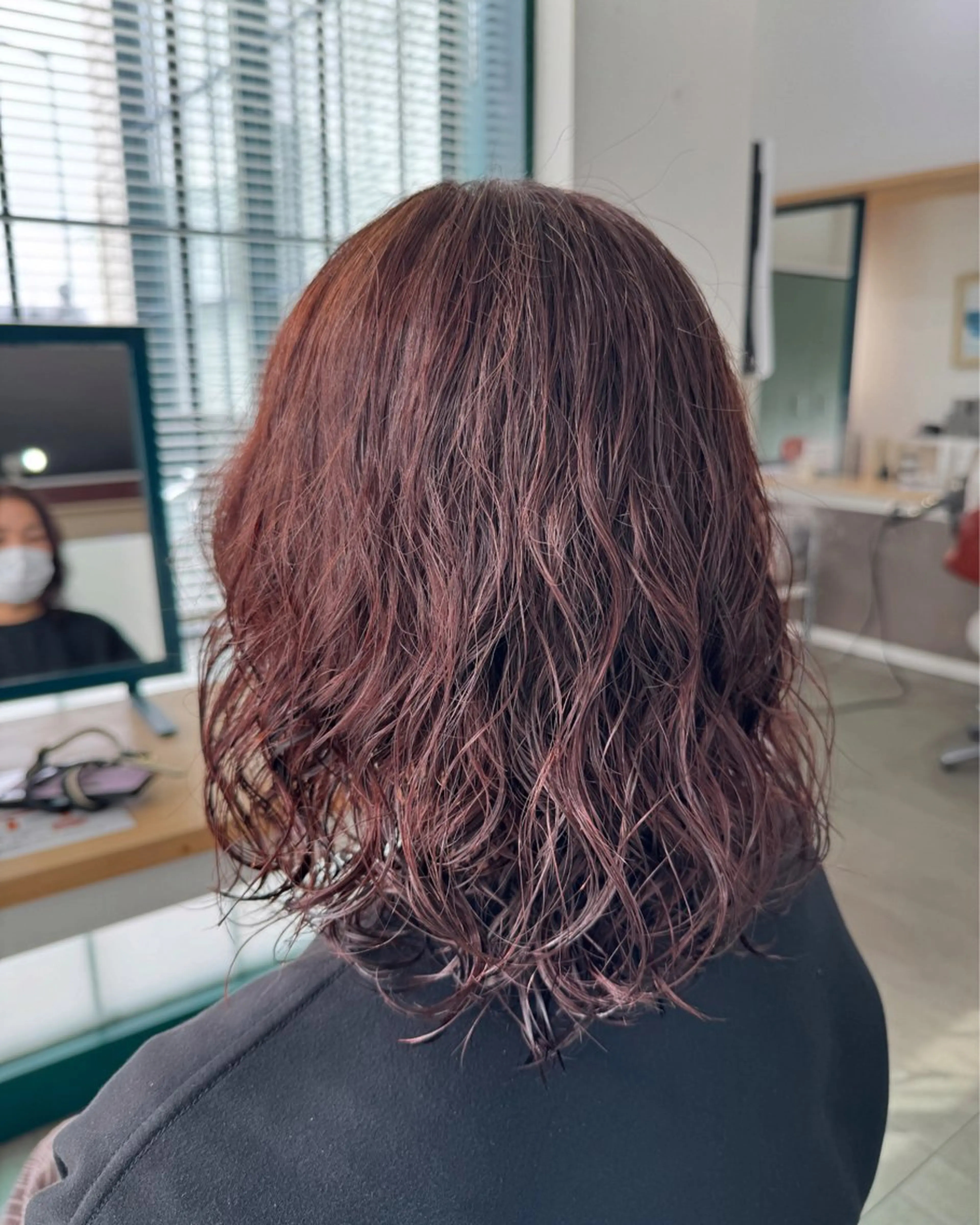 ミディアム カラー ヘアカラー L-Blossom北上尾所属・大塚 しおりのヘアスタイル