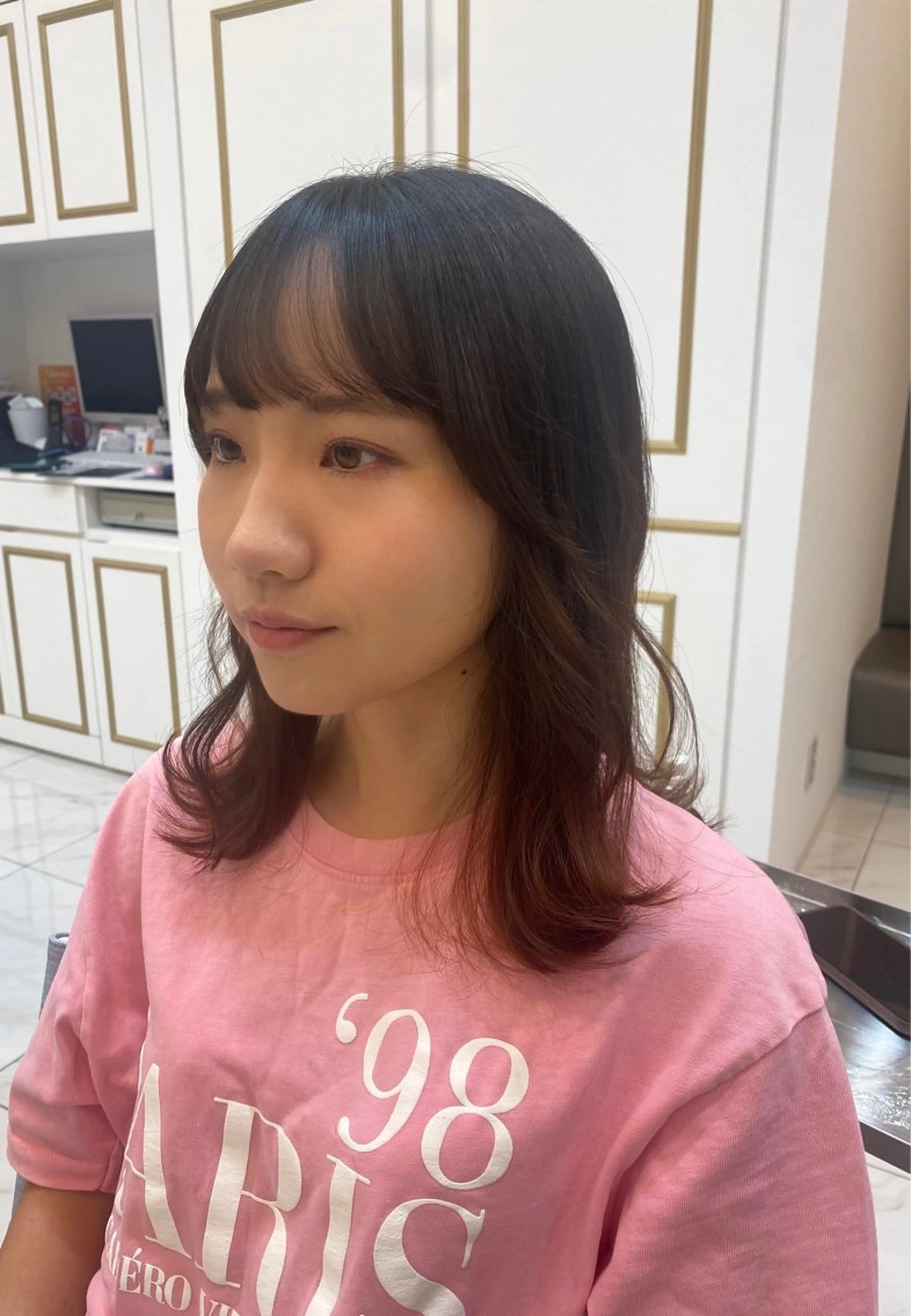 ミディアム 艶髪/透明感/ 三宅晴香のヘアスタイル