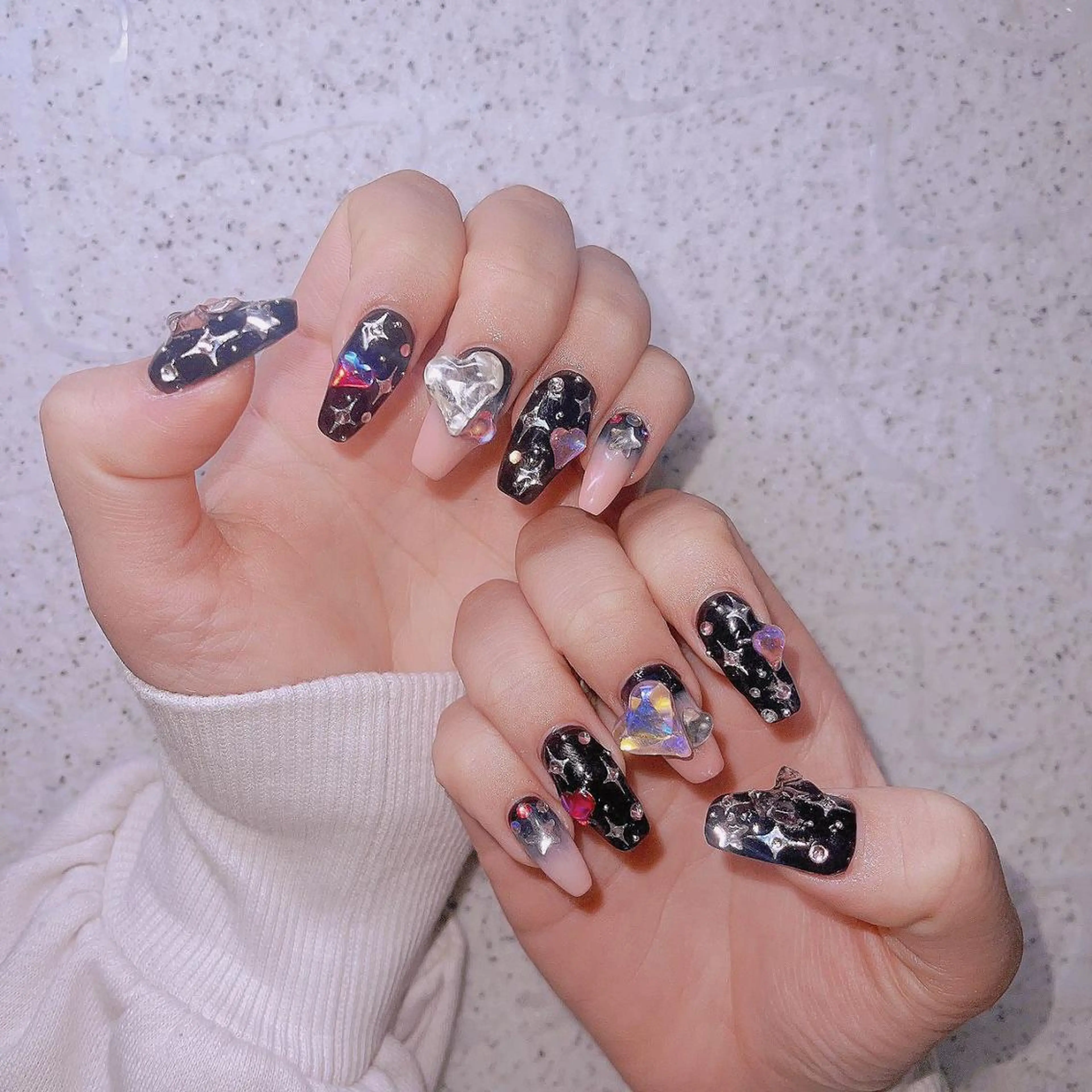 ネイル Queens PUPUのネイルデザイン