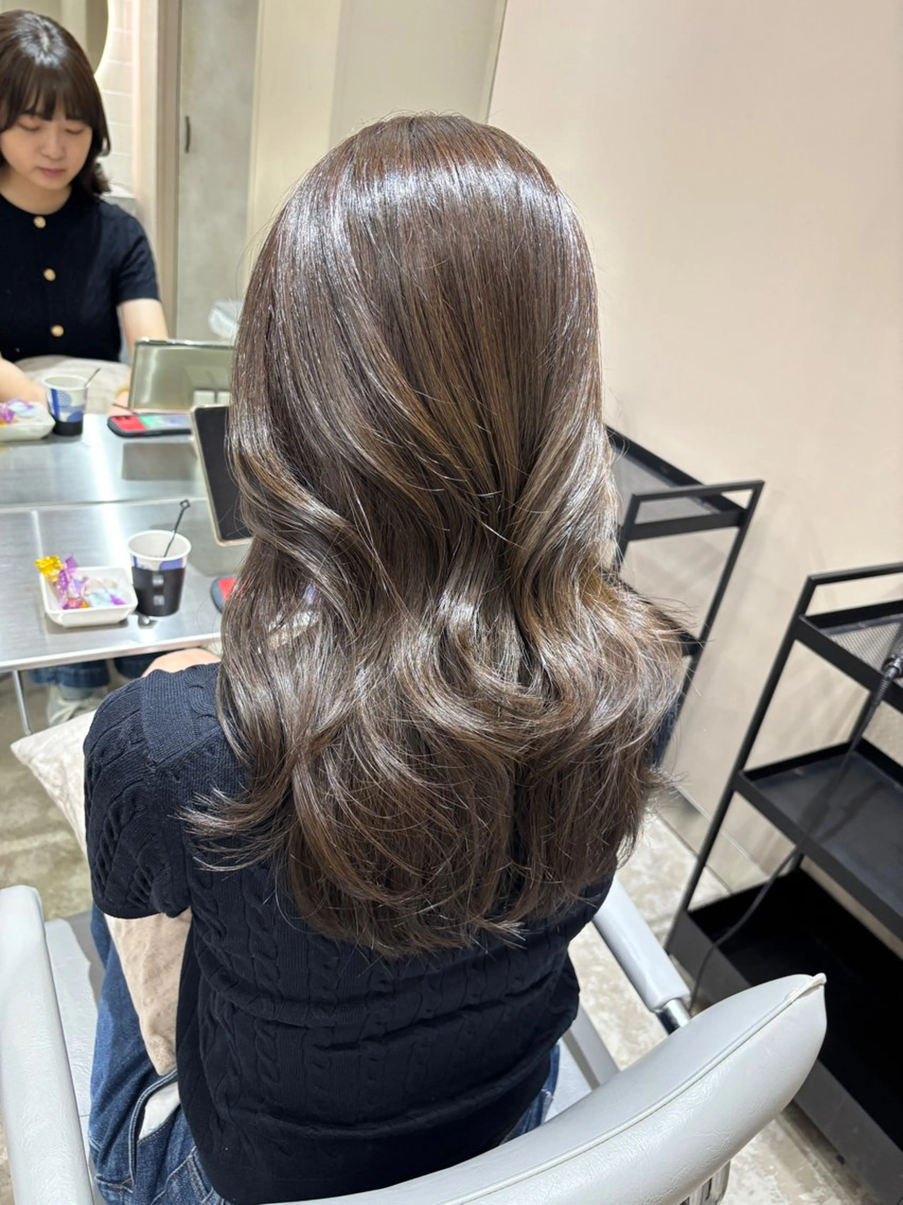 セミロング コトネ🫧 韓国風レイヤーカットのヘアスタイル