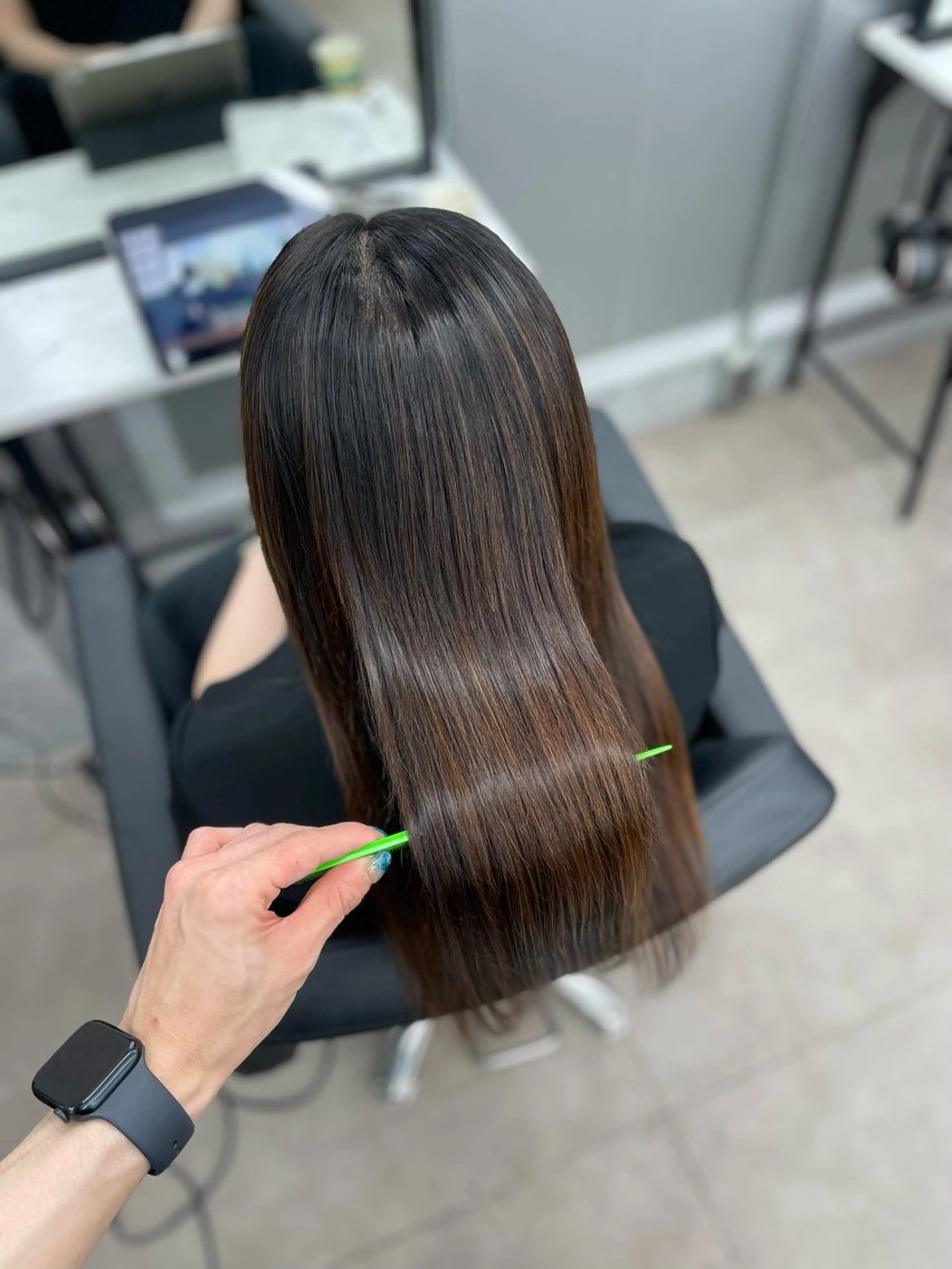 ロング カット ヘアカラー トリートメント CYNTHIADUE 店長｜ IRISUのヘアスタイル