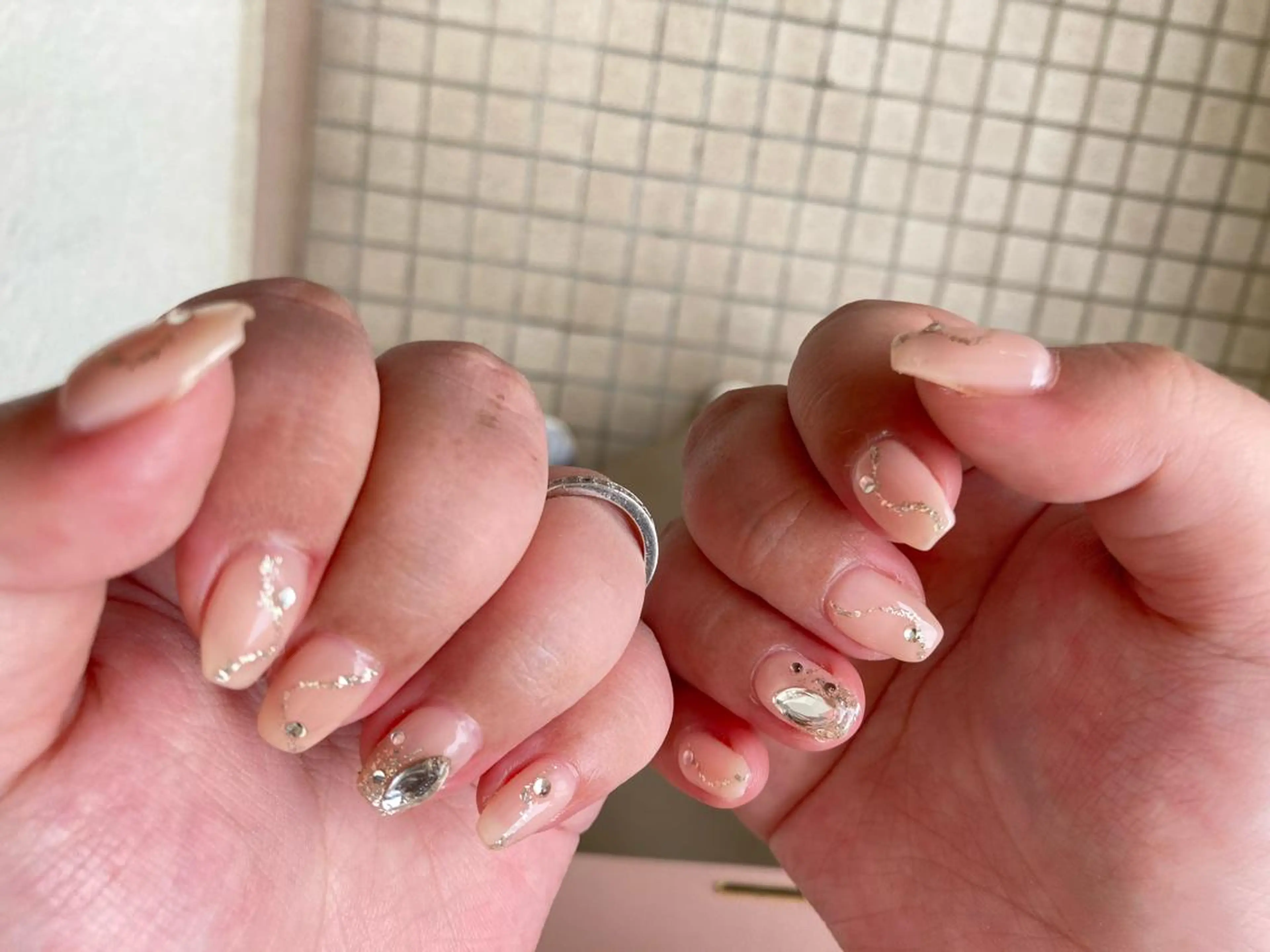 ショート ネイル ハンドネイル フットネイル ✴︎ Delightのネイルデザイン