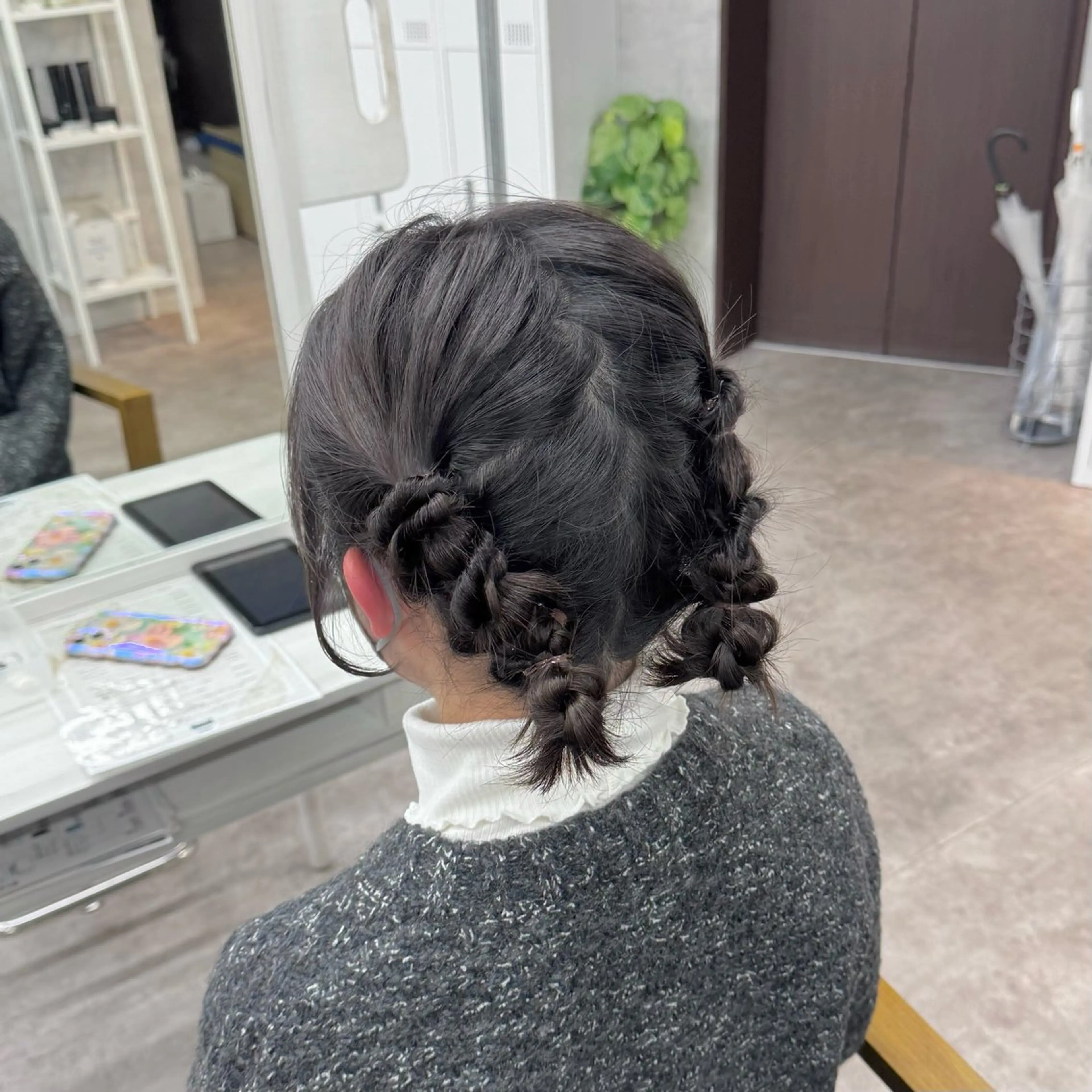 セミロング ヘアアレンジ ヘアセット JUNSHIN🦋 ヘアセット／カラーのヘアスタイル