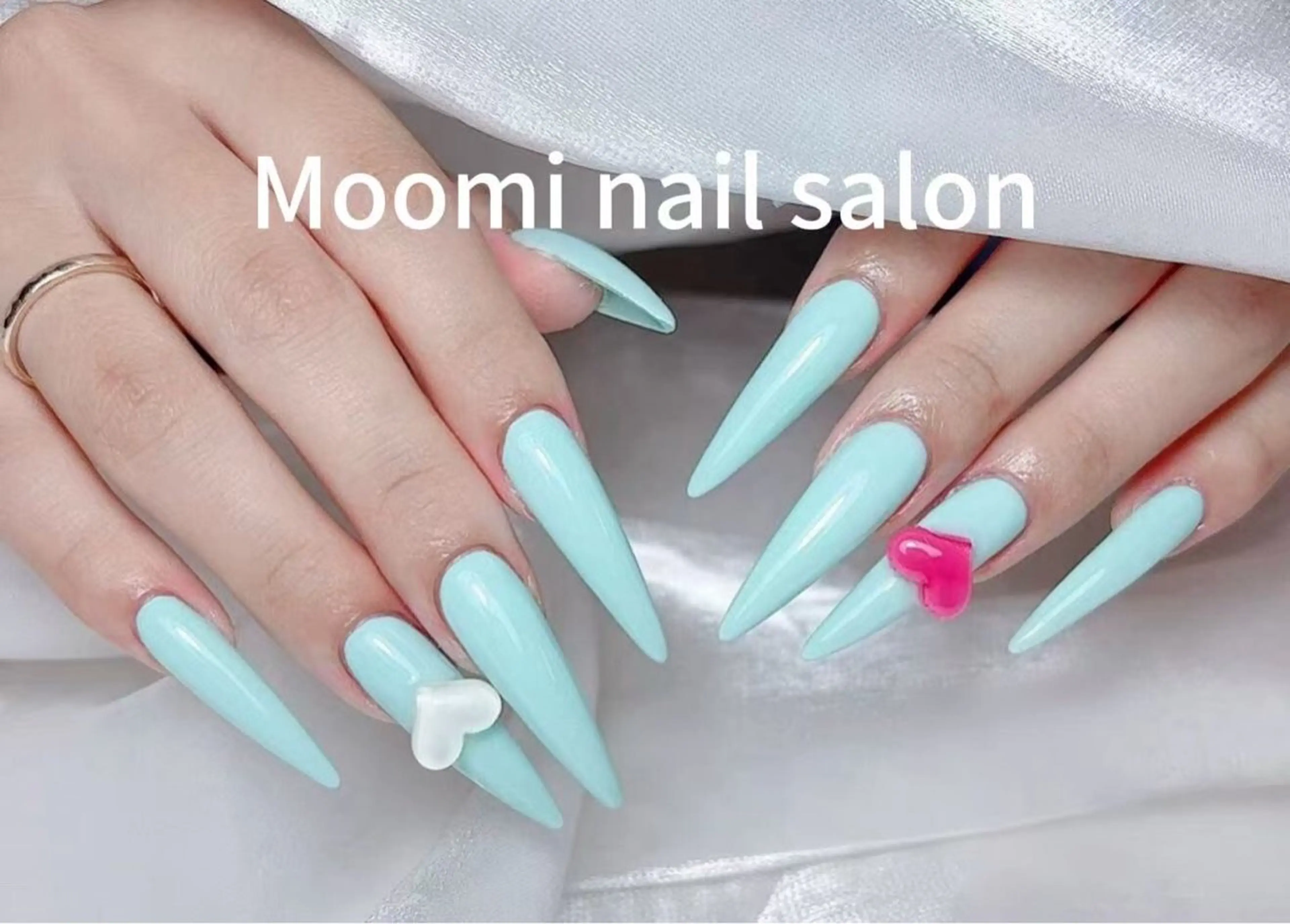 ネイル チークネイル フレンチネイル ジェルネイル グラデーション ハート ハンドネイル moomi nail スカルプ専門のネイルデザイン