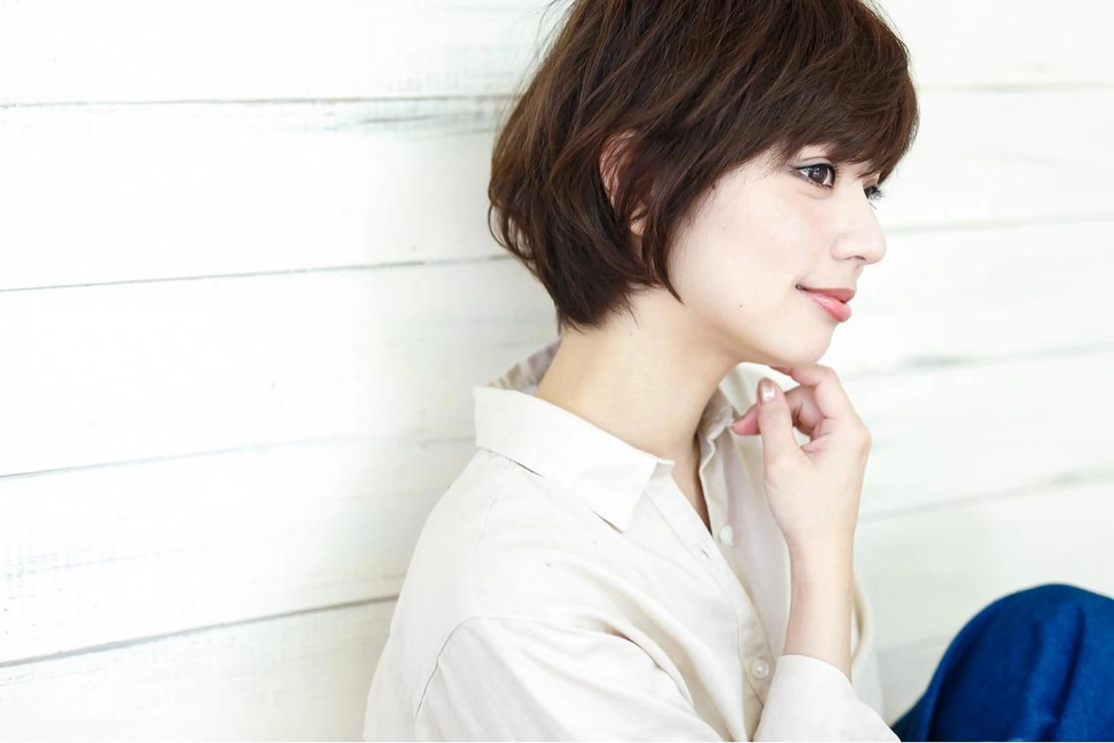 ショート カラー 出村谷 雄太のヘアスタイル