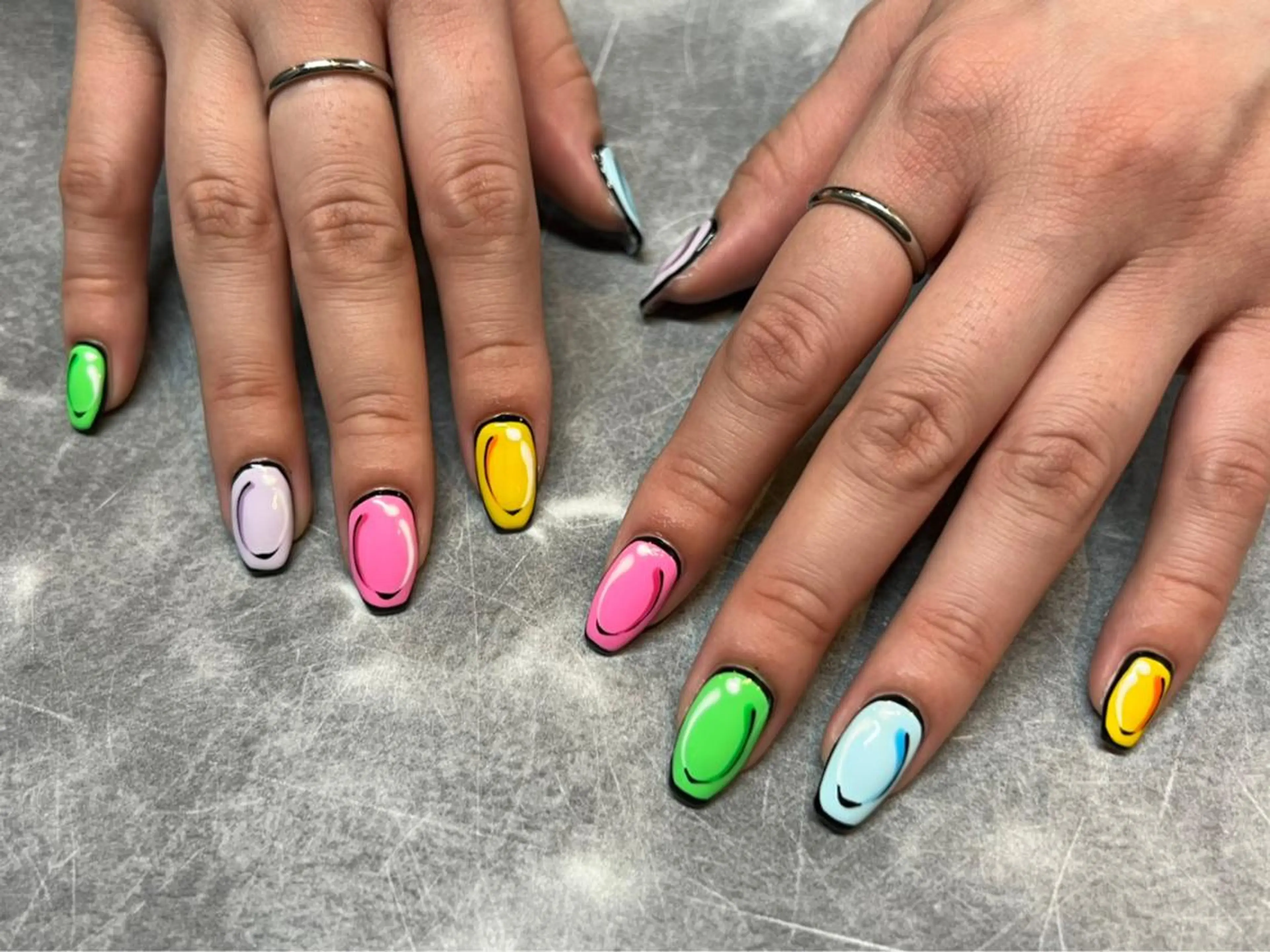 ネイル 【やり放題専門店】 スカルプ＆長さ出しのネイルデザイン