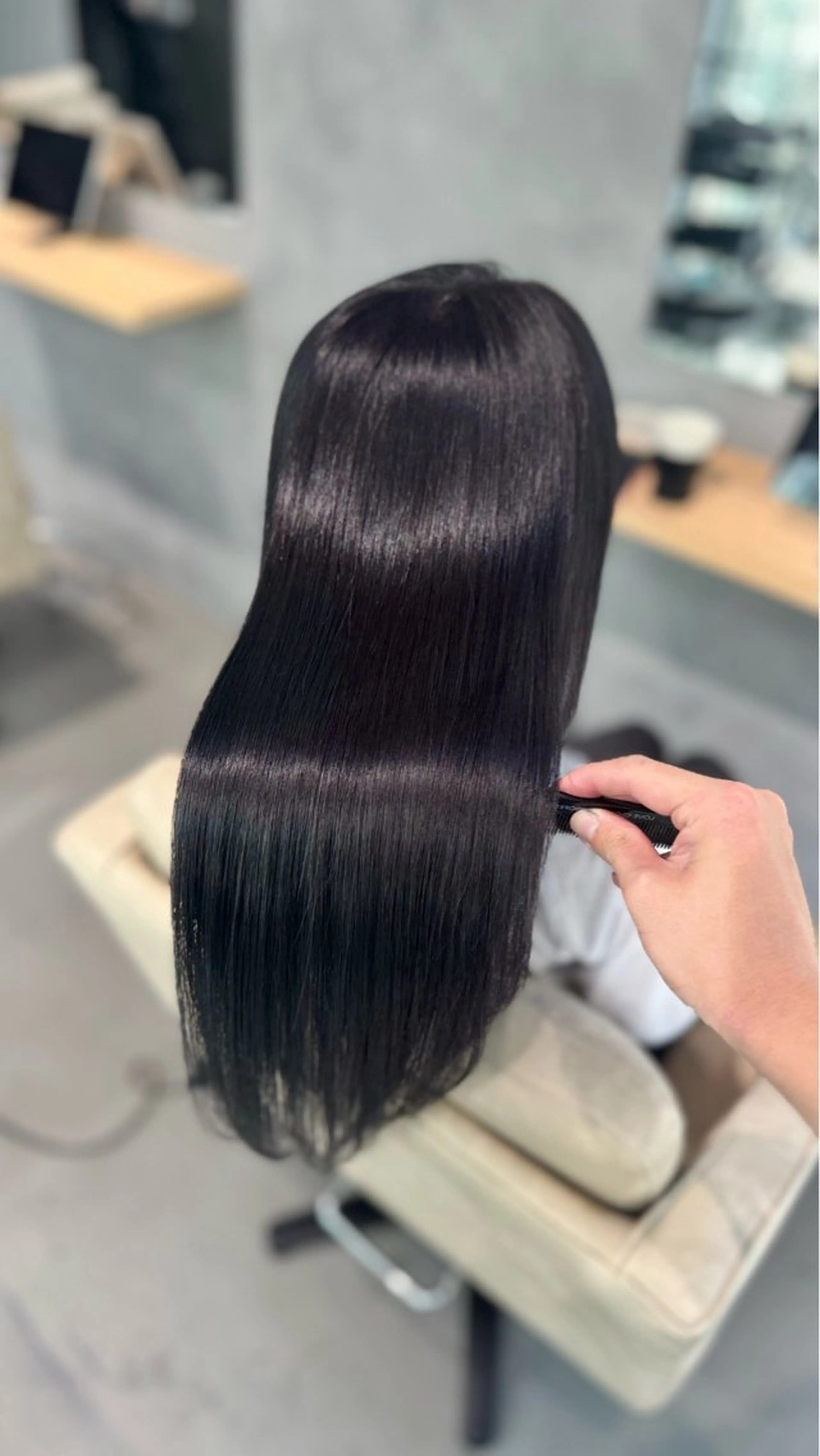 ロング shinka　omotesando所属・ブリーチ縮毛矯正 /髪質改善/タイチのヘアスタイル