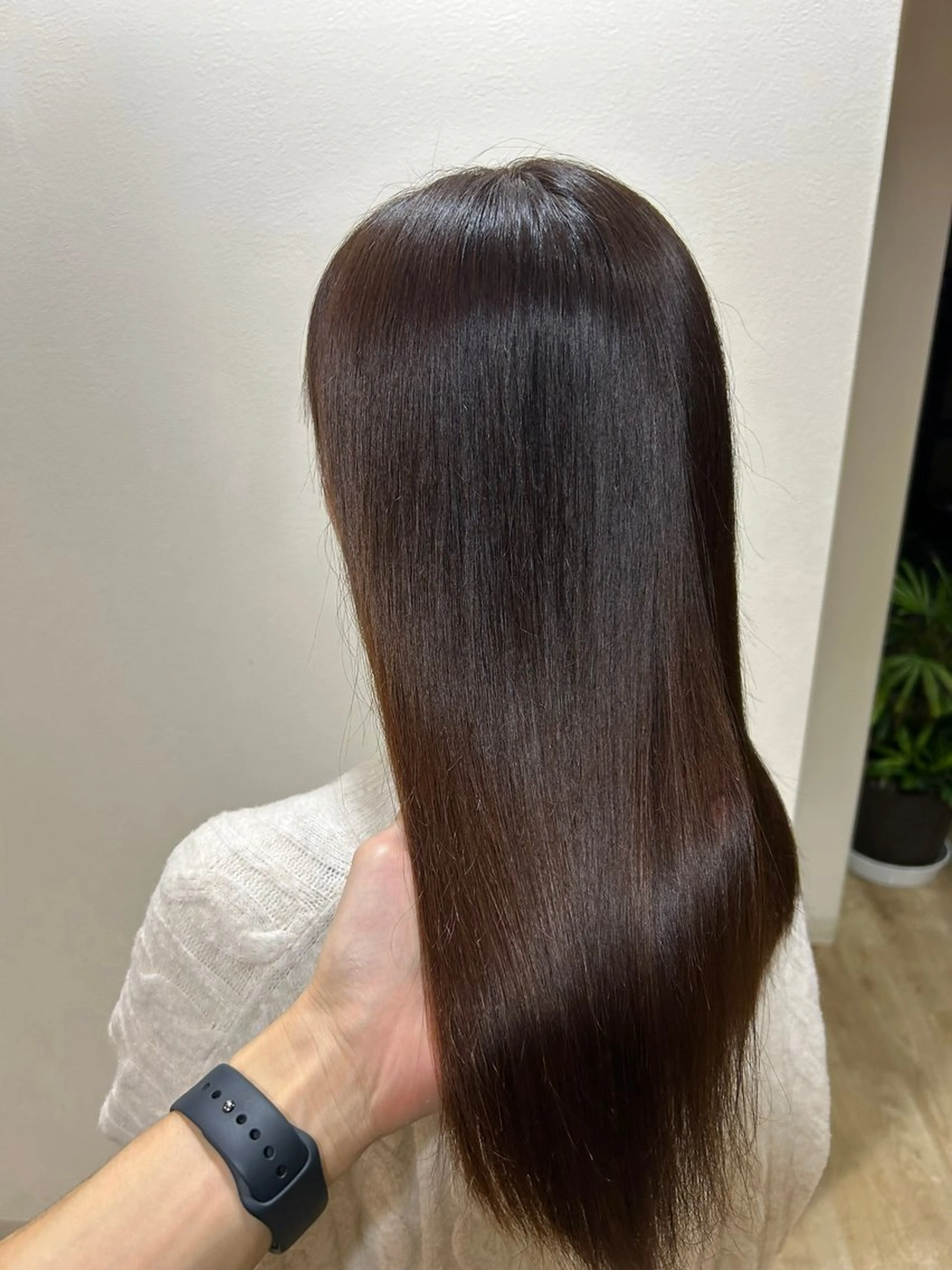 【人気No.2】🧚‍♀️レディースカット+指通りさらさらトリートメント(3STEP)🧚‍♀️の写真