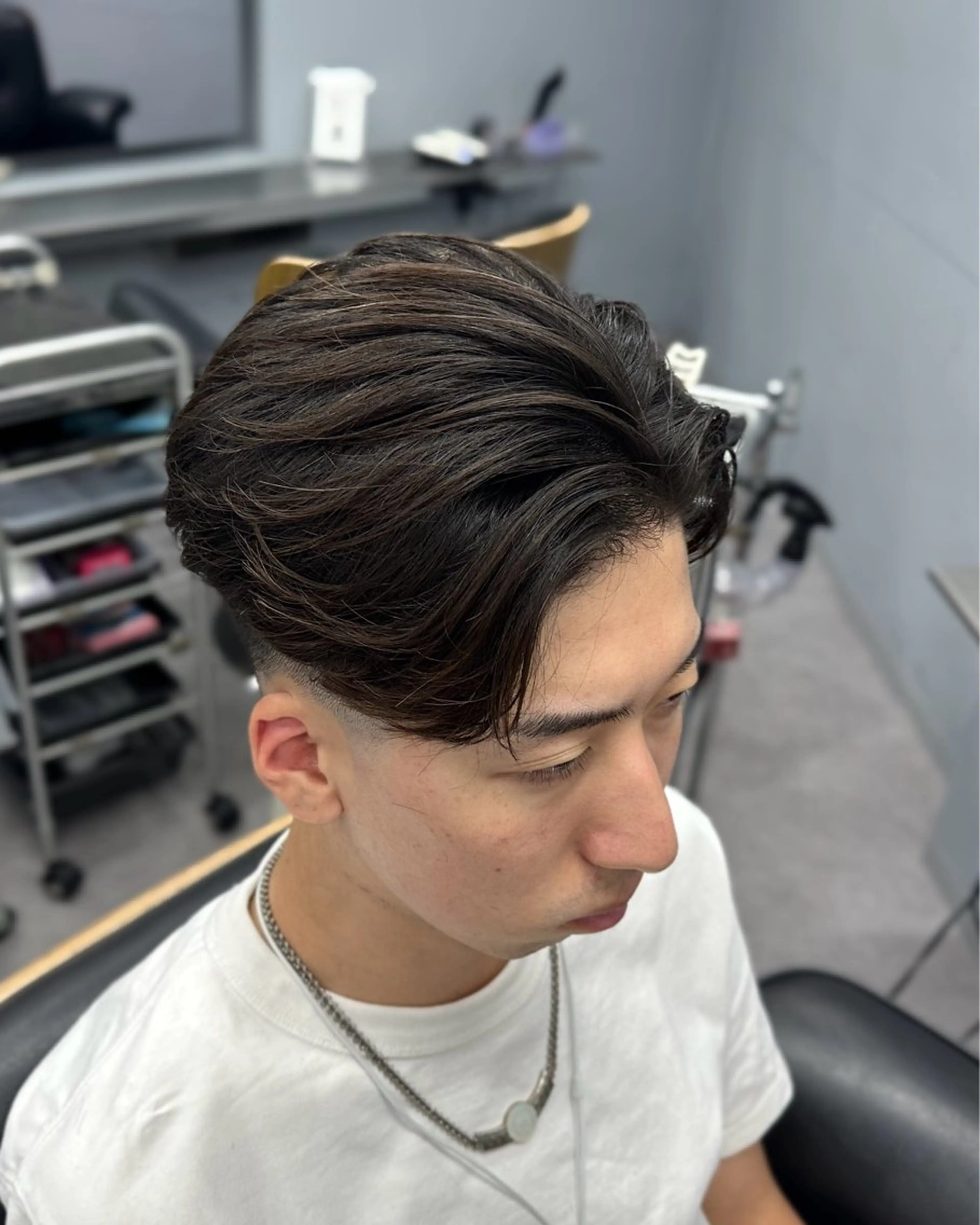 ショート パーマ メンズ メンズブリーチ センターパート フェードカット メンズパーマ スペインカール カット パーマ I-CON  #blue MEN'S所属・池袋/カラー/パーマ NATSUのヘアスタイル