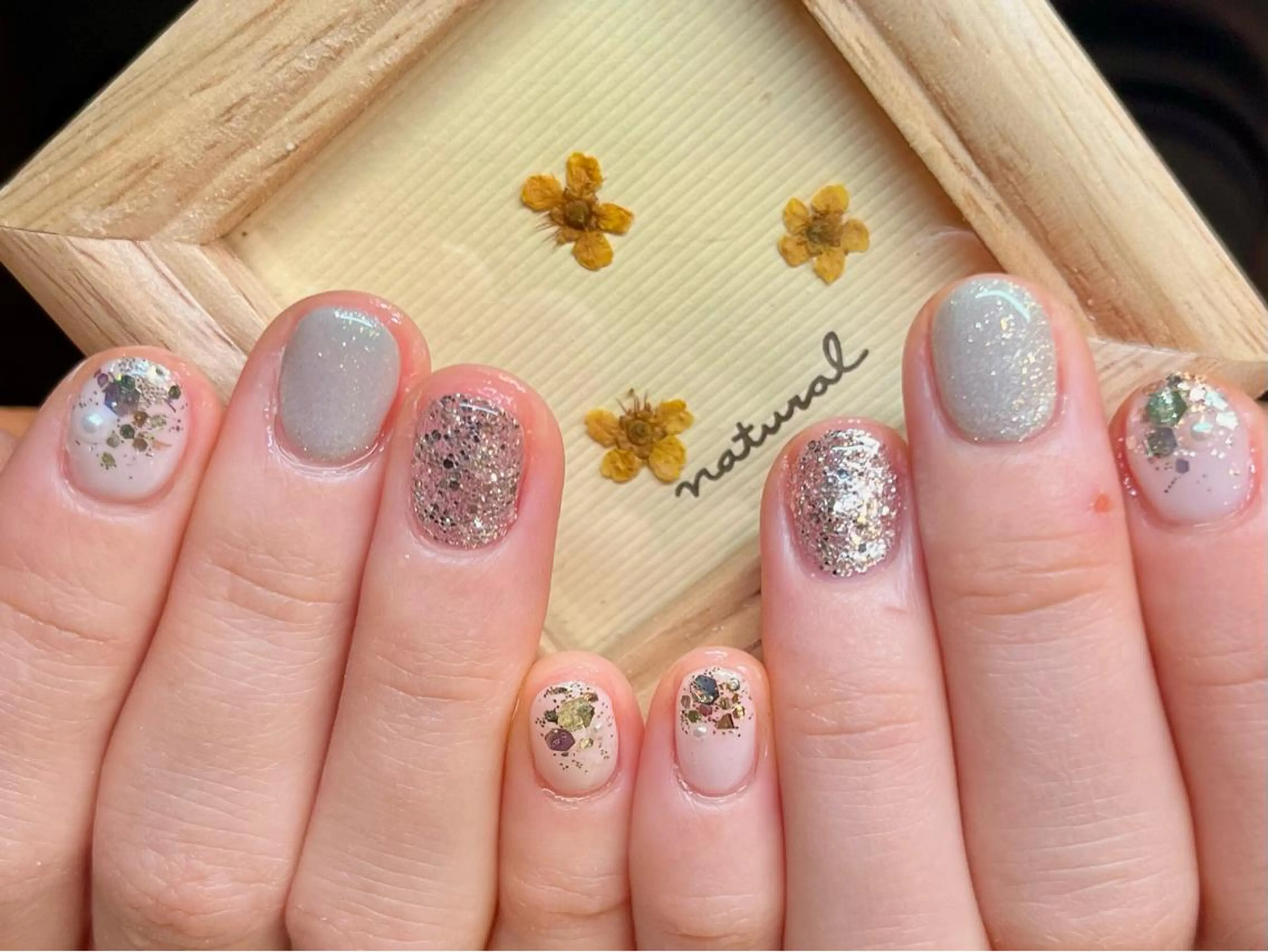 ショート カラー ネイル アートネイル オフィスネイル ワンカラーネイル ショートネイル ネイルサロン　リリーブランシュ所属・森 瑞紀のネイルデザイン