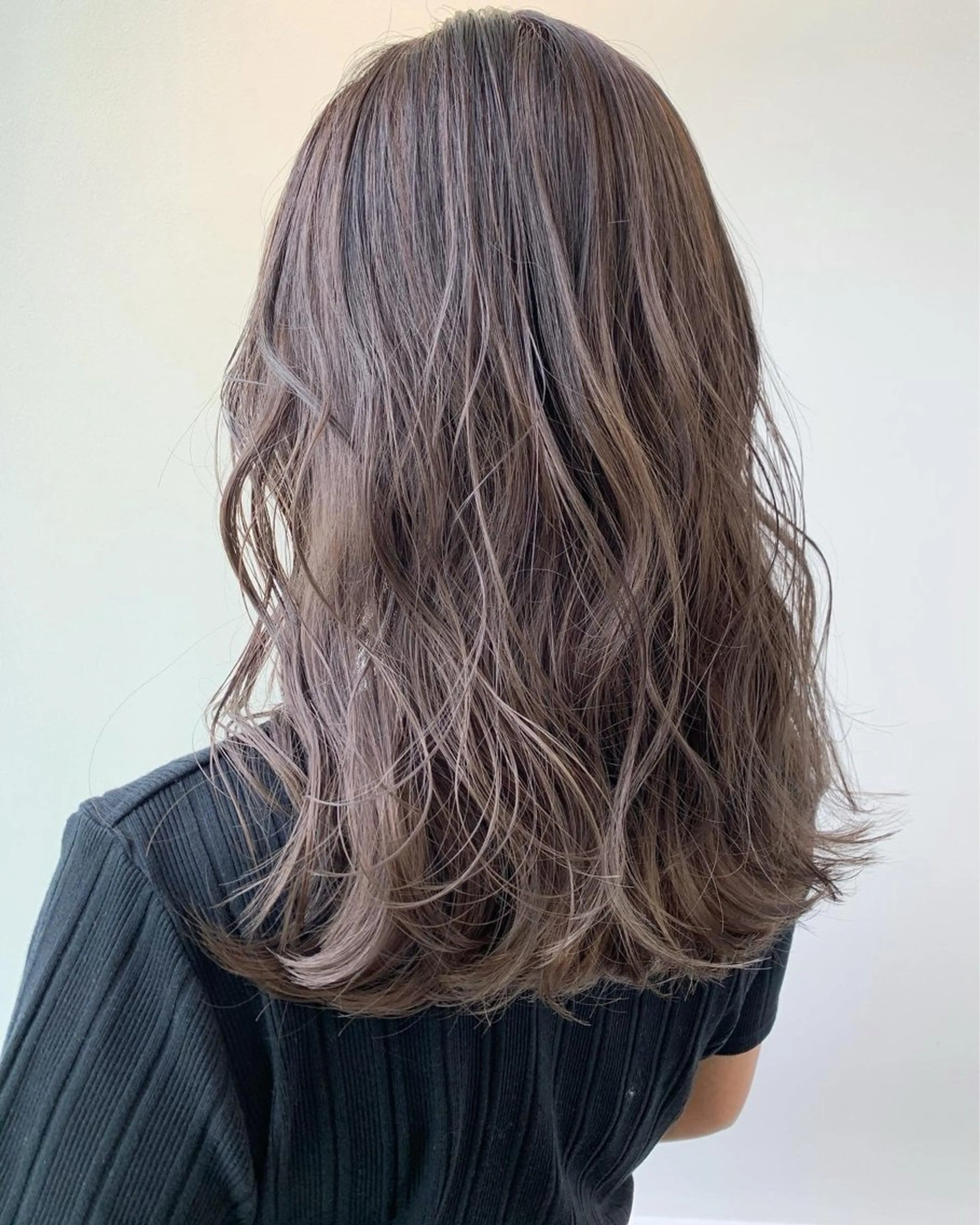 ロング カラー ダブルカラー寒色系 ボリューム改善ハヤトのヘアスタイル