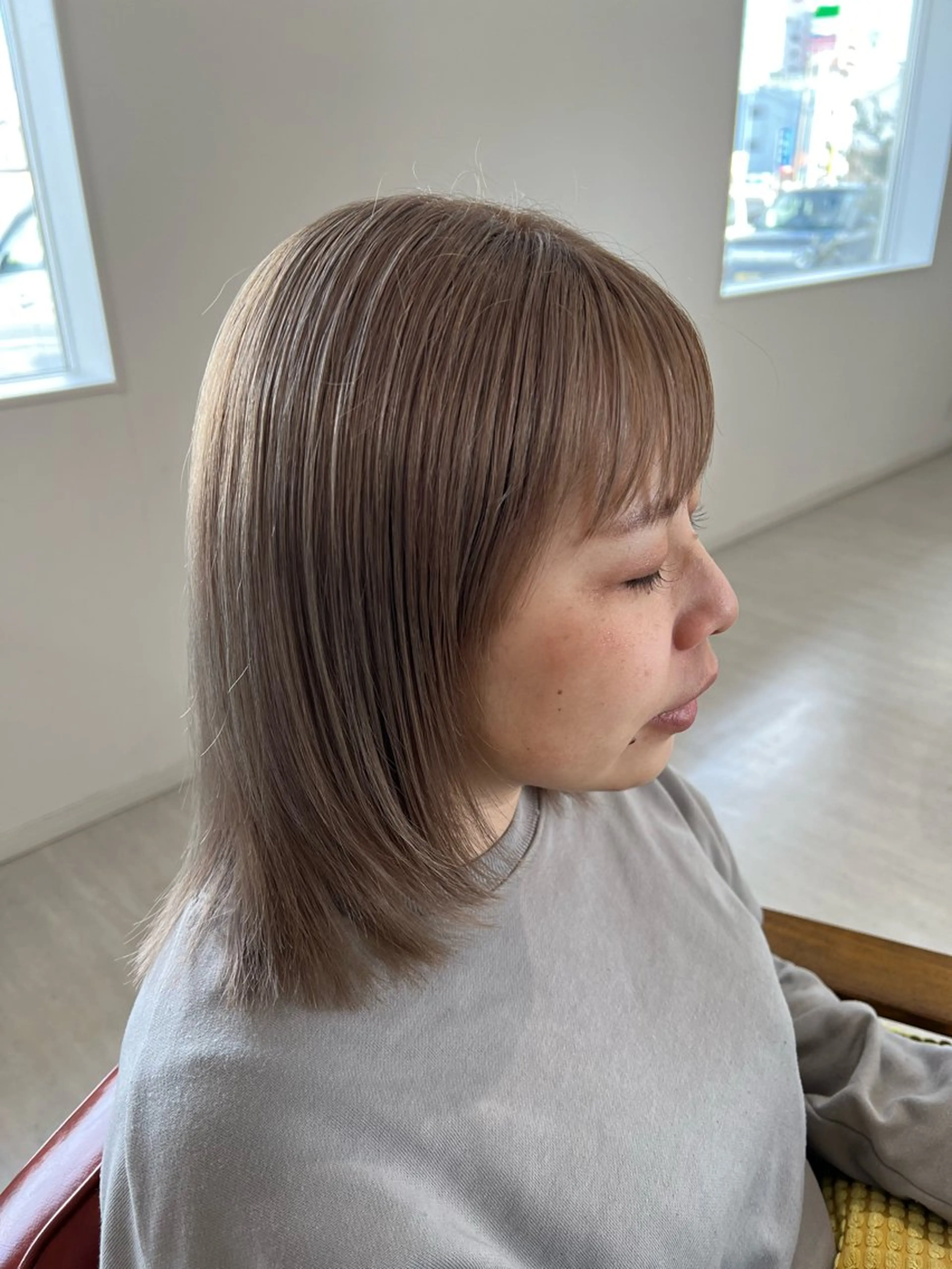 ミディアム Salon de Qualia(サロンドクオリア)所属・杉下　涼/ハイトーン /髪質改善/パーマのヘアスタイル