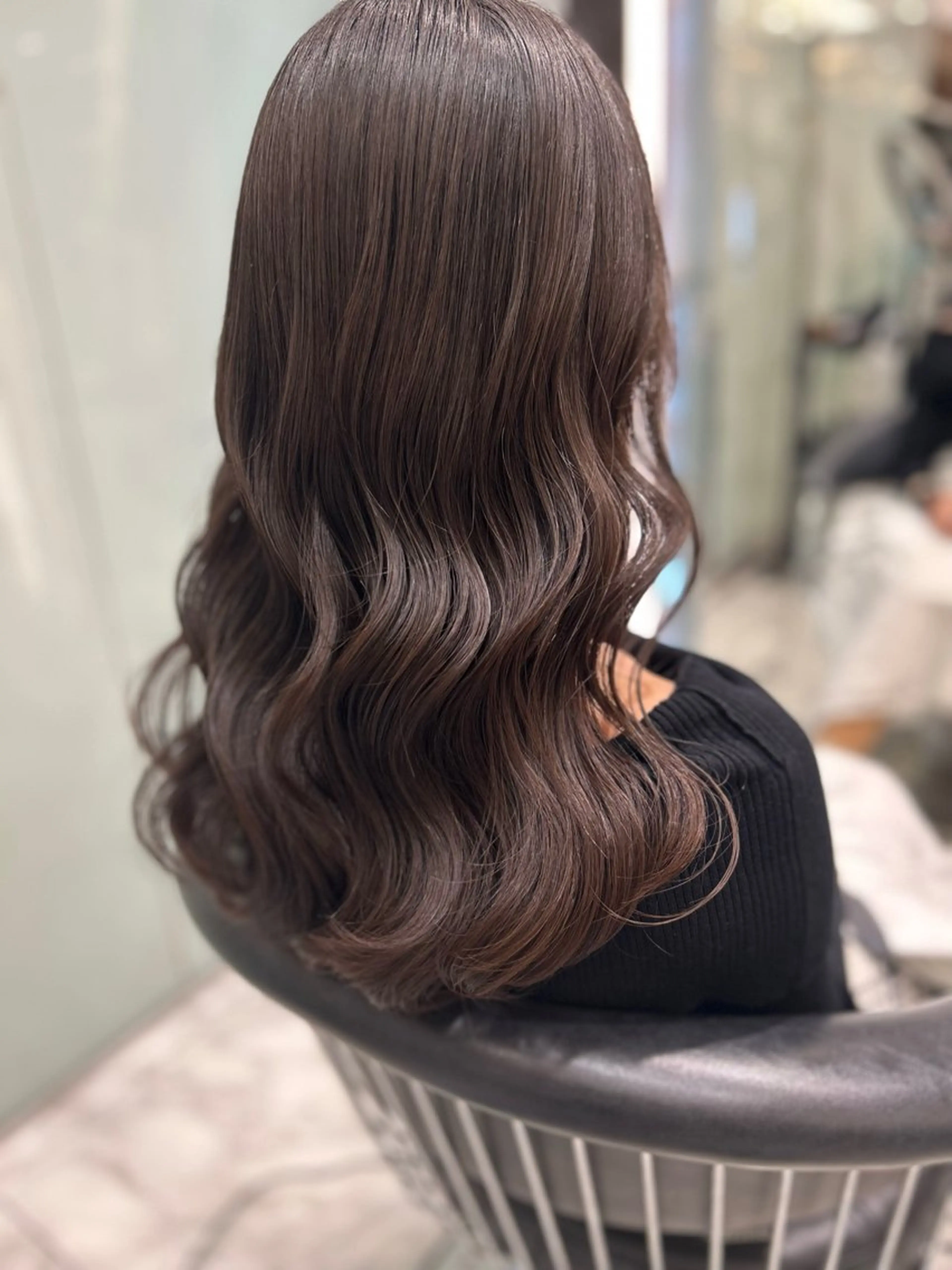 ミディアム カラー パーマ カット ヘアカラー トリートメント 韓国っぽ透け感カラー マンツーマン🫧なおのヘアスタイル