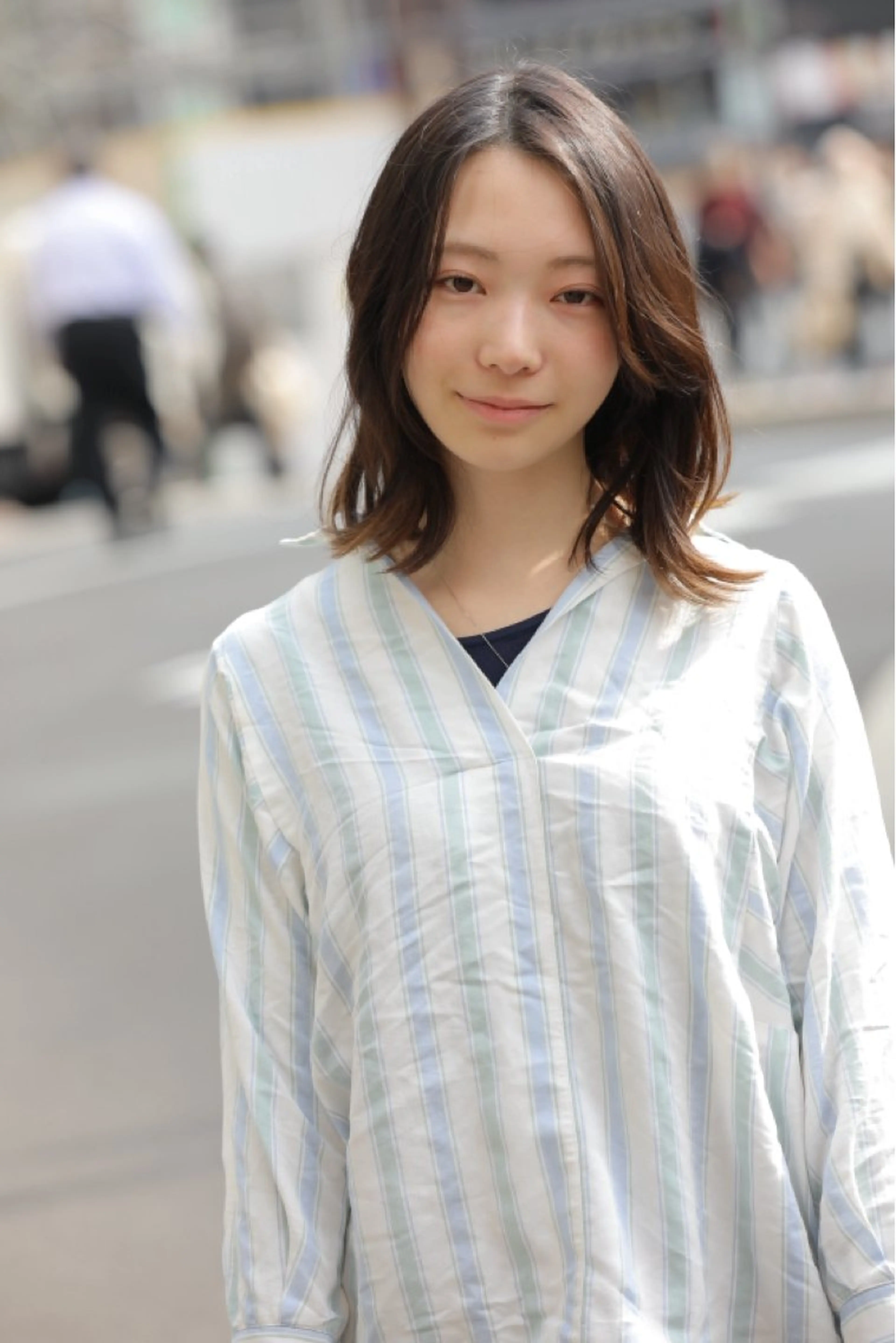 ミディアム ハイライト 髪質改善 小顔カット カット ヘアカラー Endearing 銀座/レイヤーカットのヘアスタイル