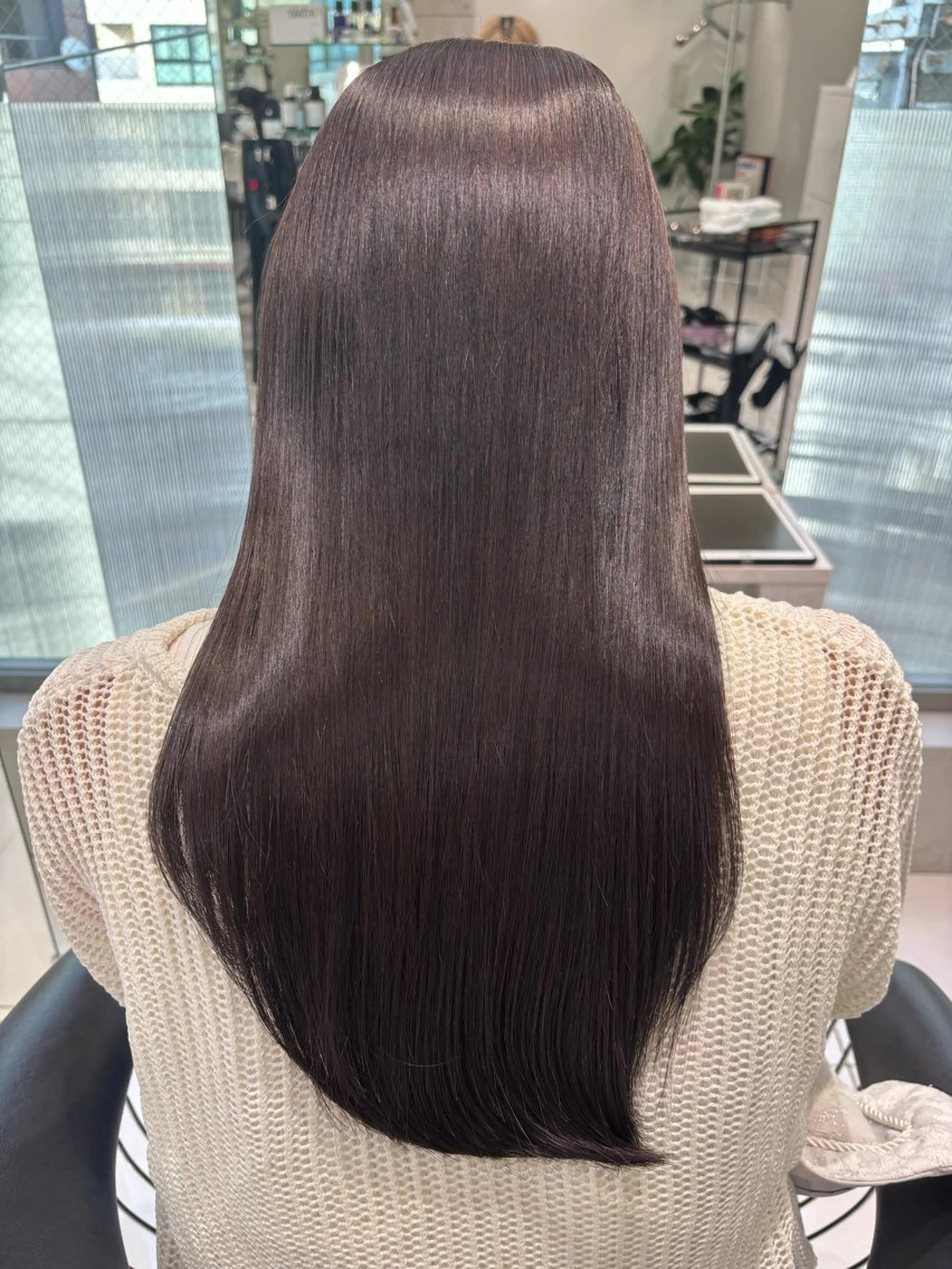 ロング カラー ヘアカラー トリートメント Sakuraෆ˚* 暗髪×まつパ🖤🥀のヘアスタイル