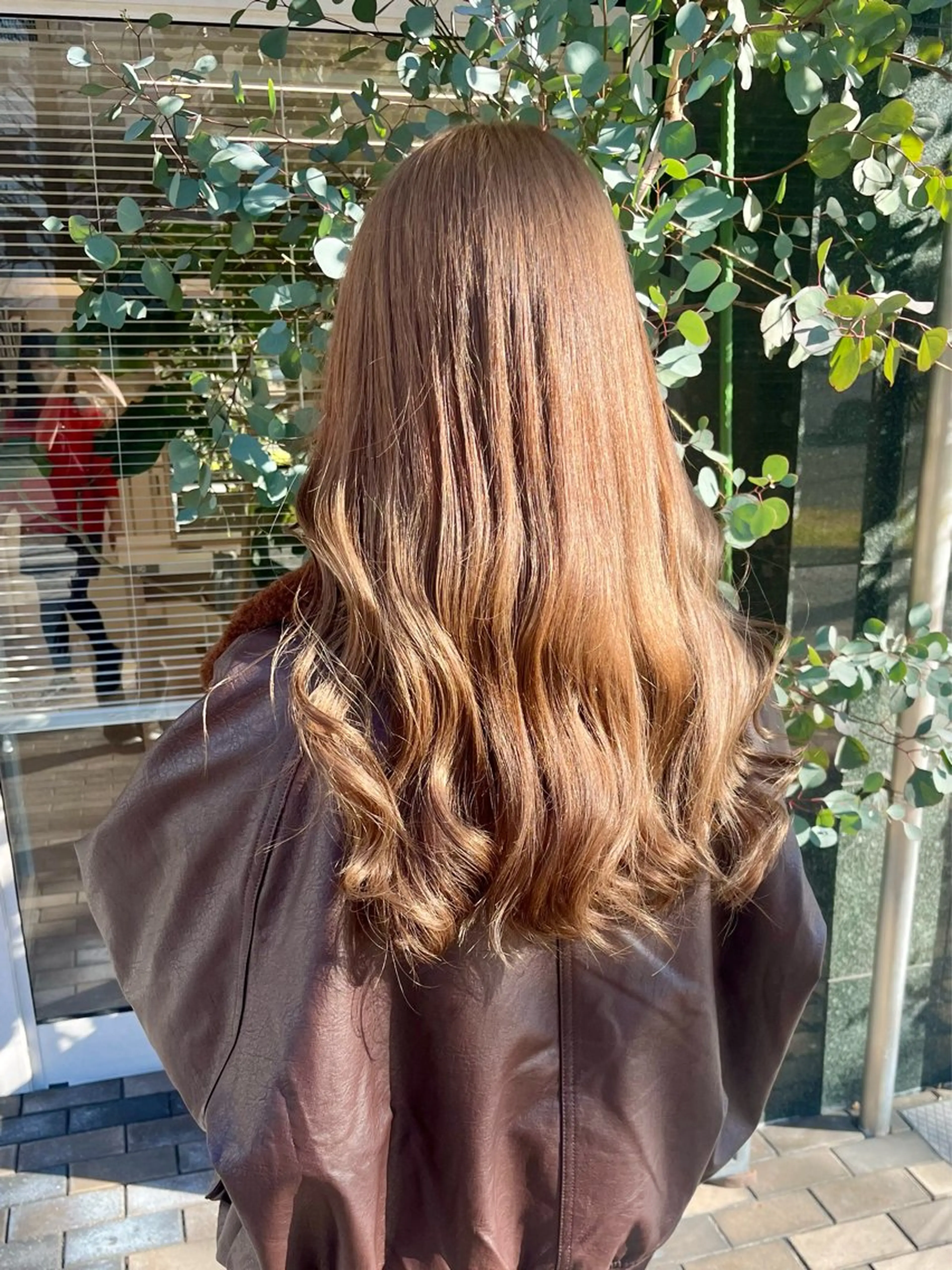 ロング カラー charer eye salon所属・マブチ キサラのマツエク・マツパデザイン