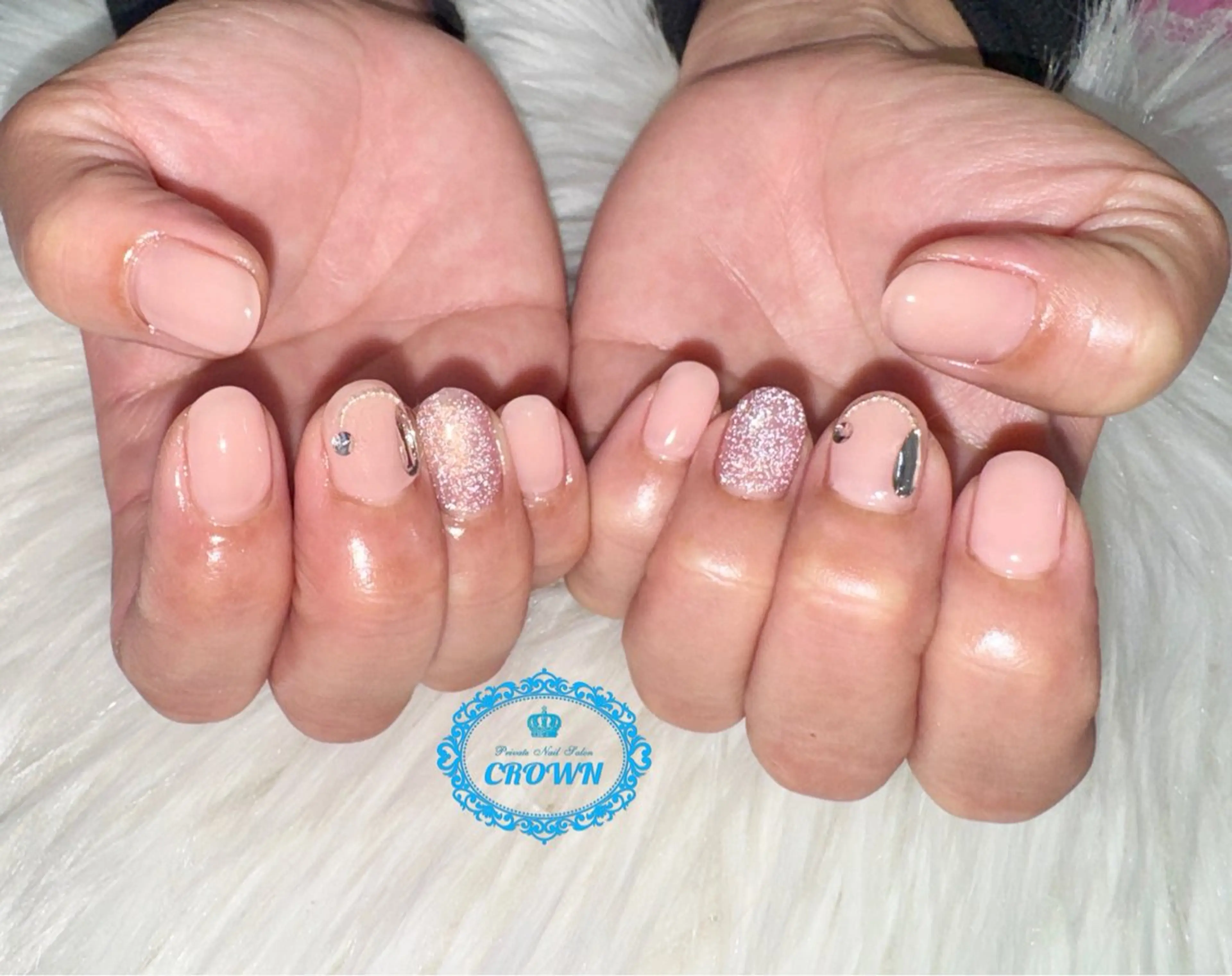 ネイル CROWN プライベートサロンのネイルデザイン