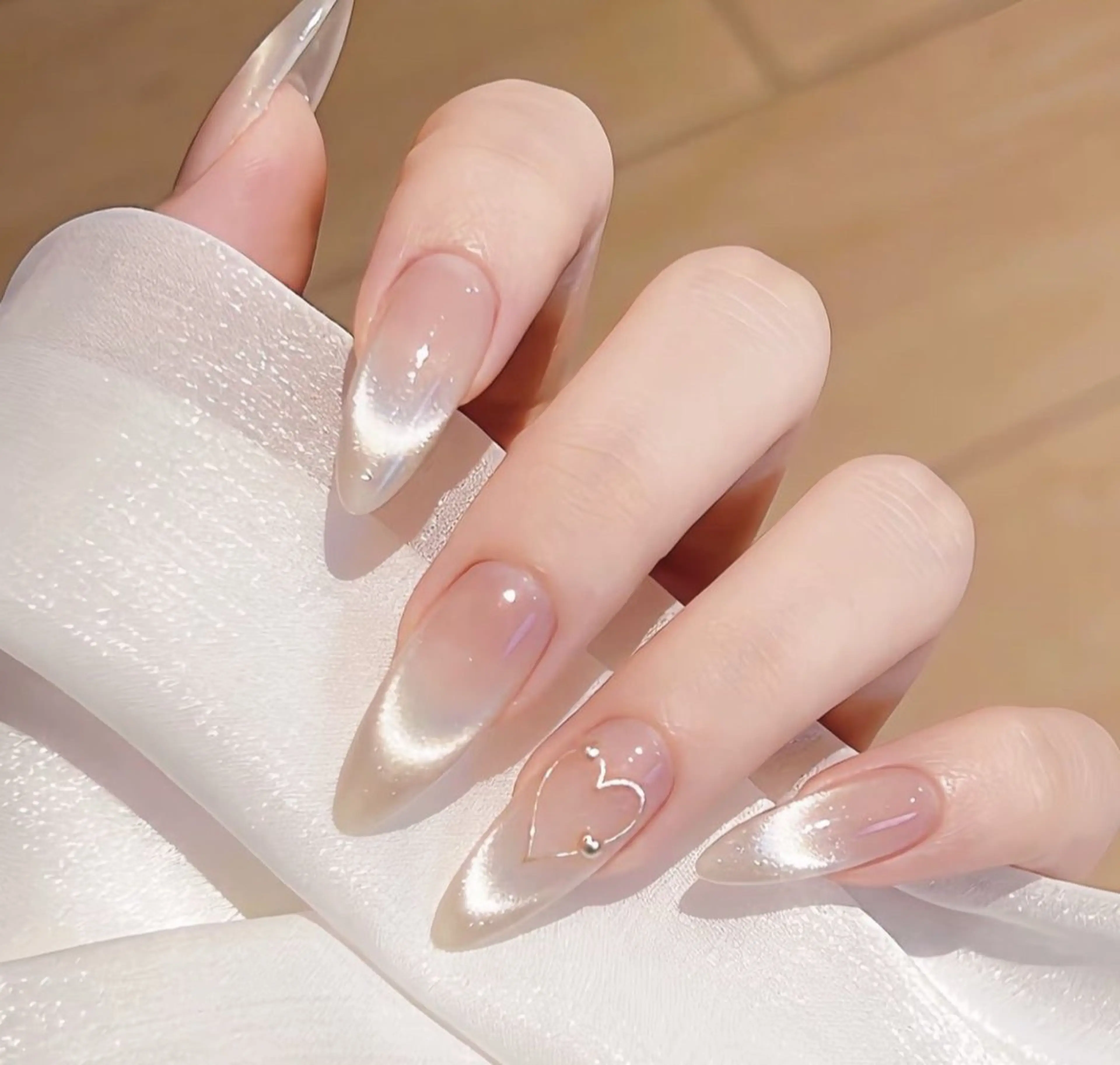 ネイル 韓国ネイル 持ち込み ニュアンスネイル ネイルチップ ハンドネイル Tini ANA.CHUOのネイルデザイン