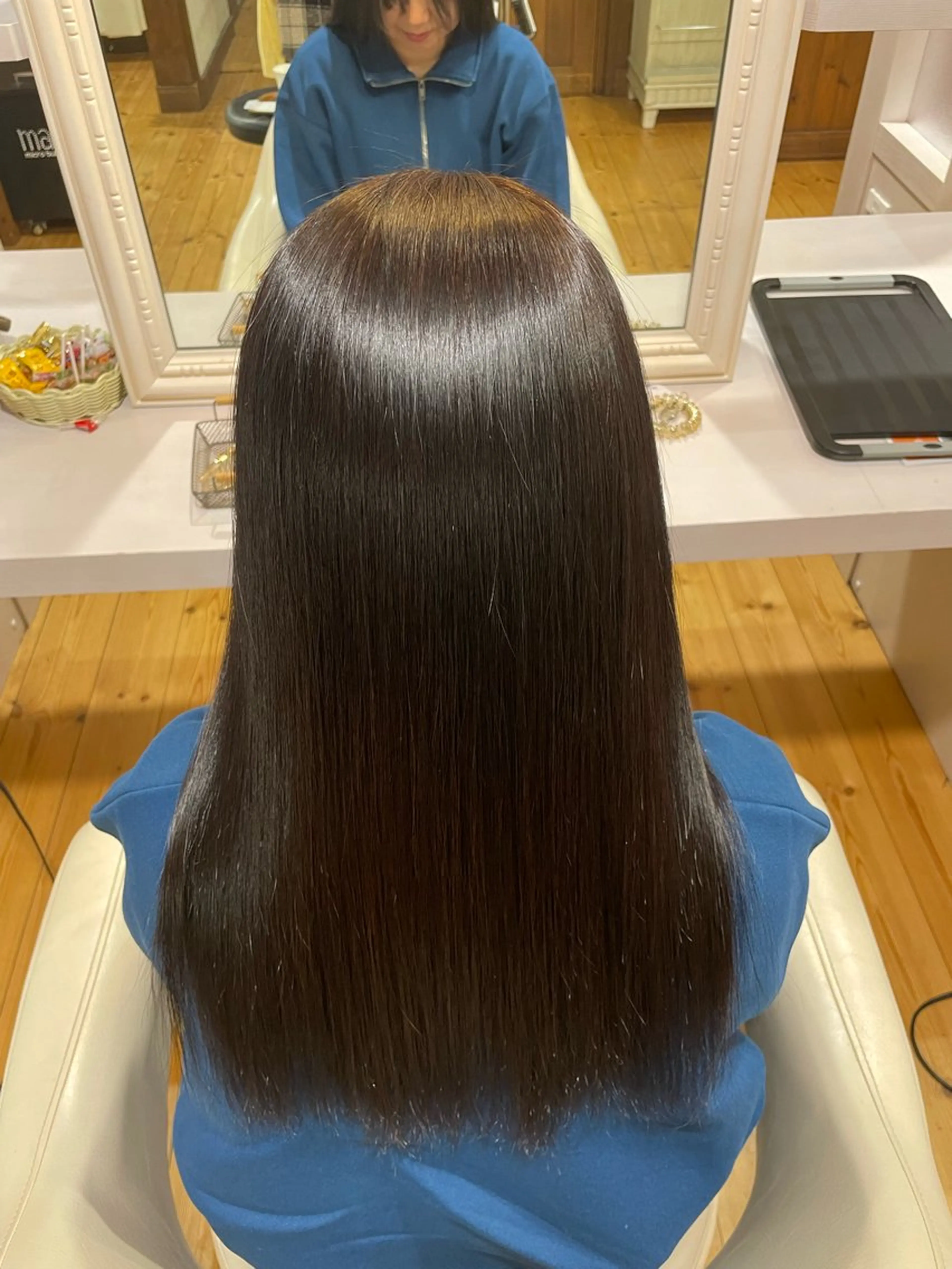 ロング パーマ TJ天気予報 近藤 仁也のヘアスタイル