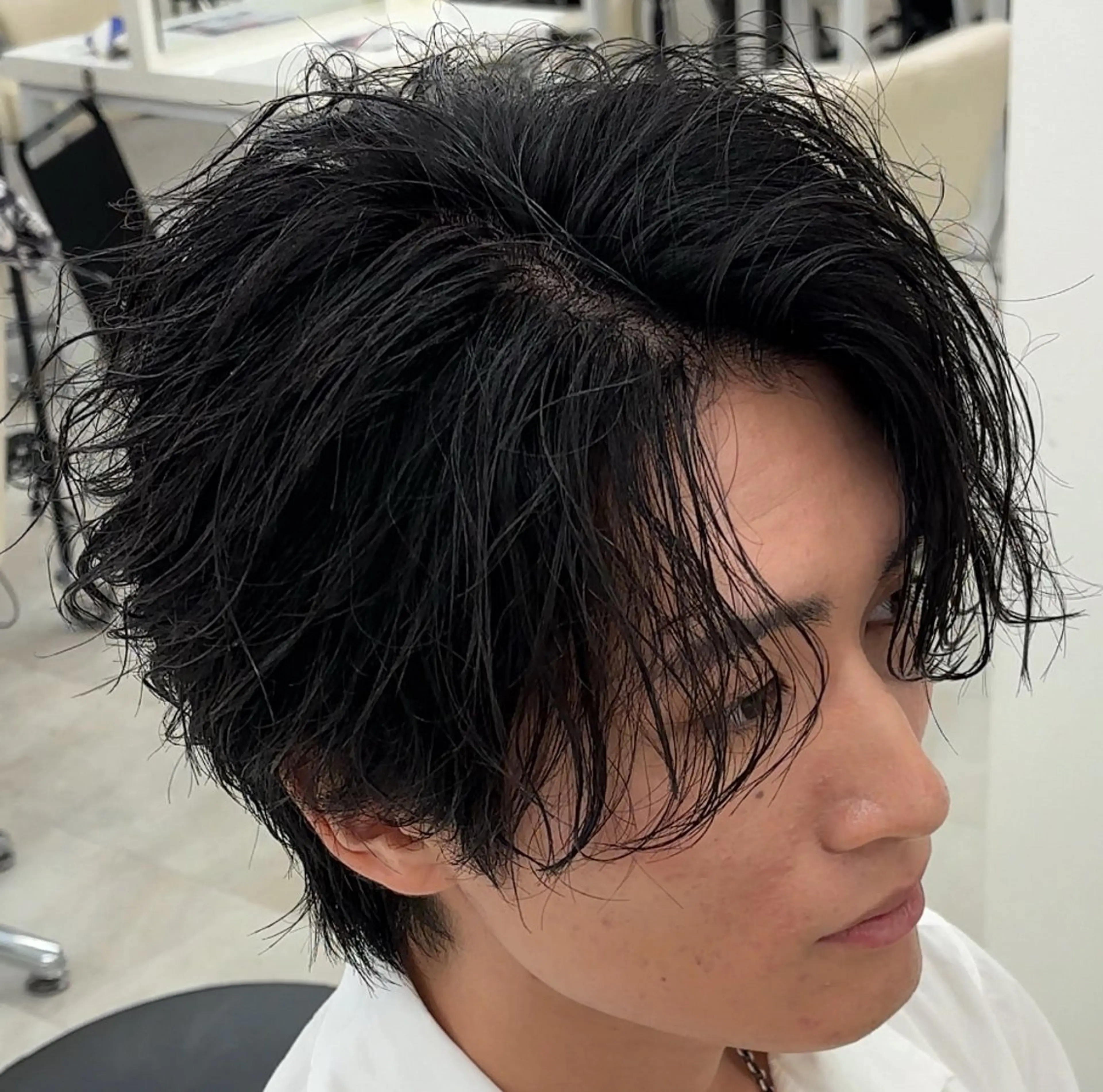 パーマ ヘアアレンジ メンズ メンズパーマ 学生（メンズ向け） 学生 AI TOKYO　men's横浜所属・メンズパーマ美容師 りゅうせいのヘアスタイル