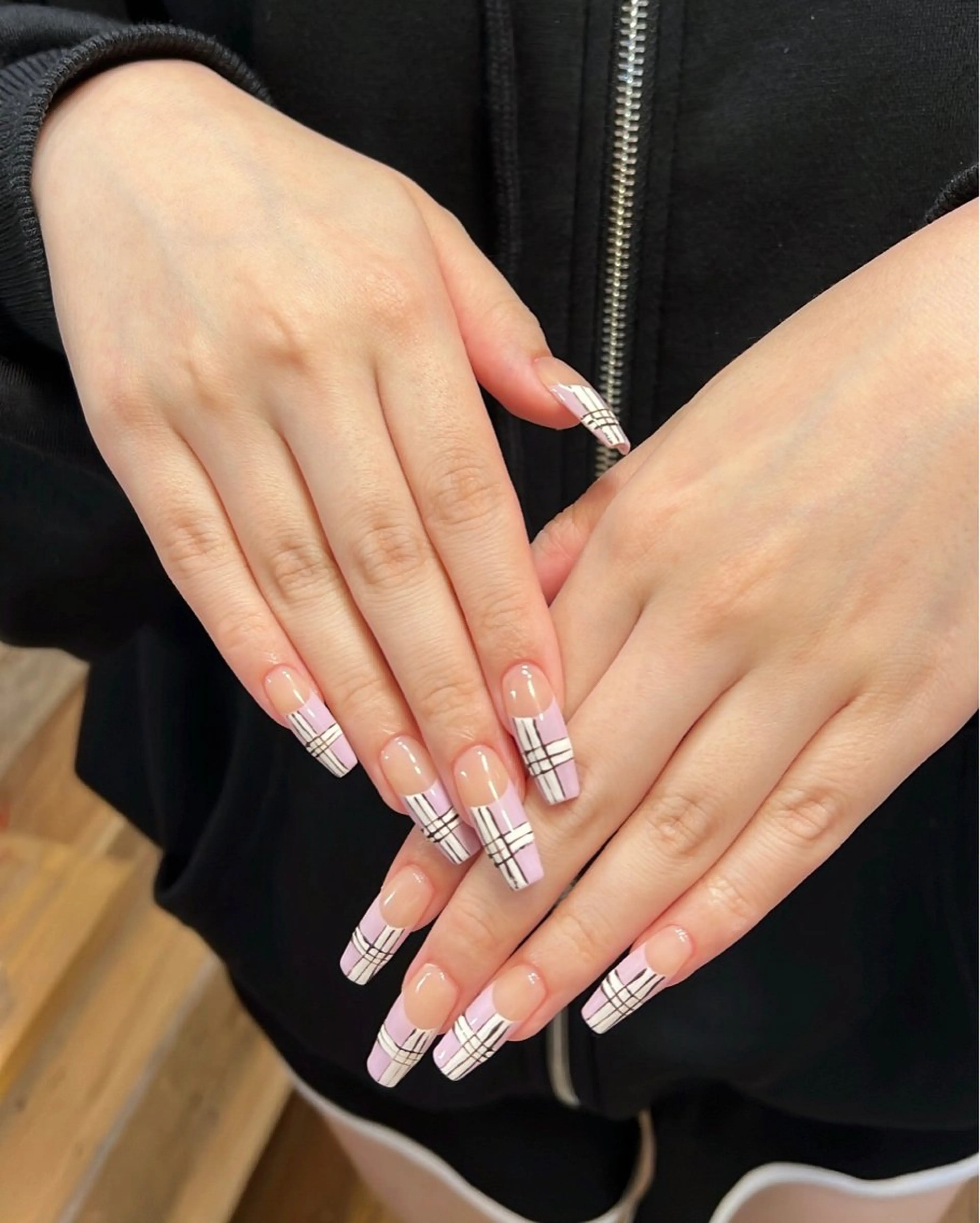 ネイル ハンドネイル ハンドケア Nes.Nail所属・Miyagi Asamiのネイルデザイン