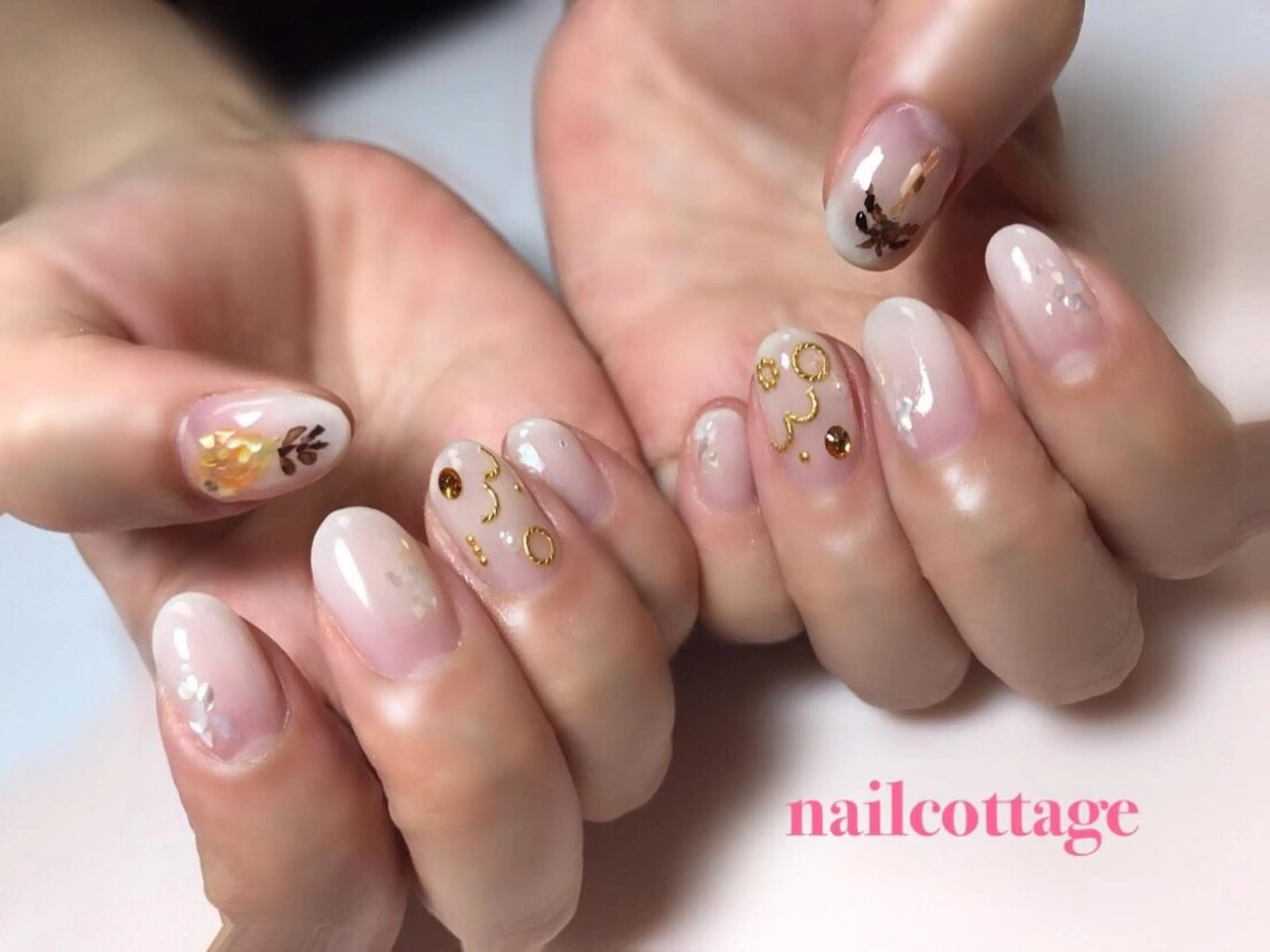 ネイル グラデーション 冬ネイル Nail cottageのネイルデザイン