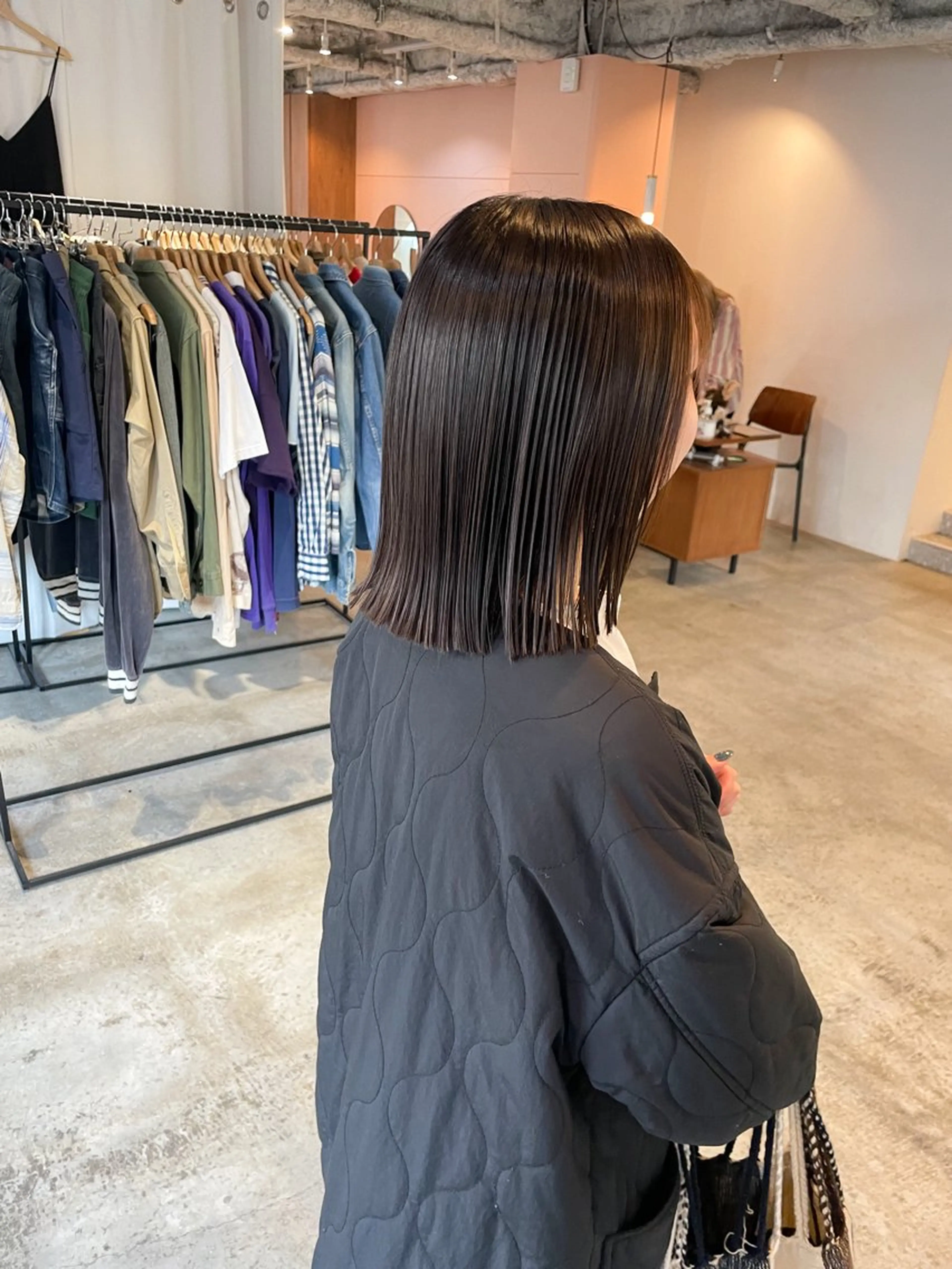 ミディアム カラー アッシュ 透明感カラー 伸ばしかけ カット ヘアカラー トリートメント Takuma Suzuki中目黒のヘアスタイル