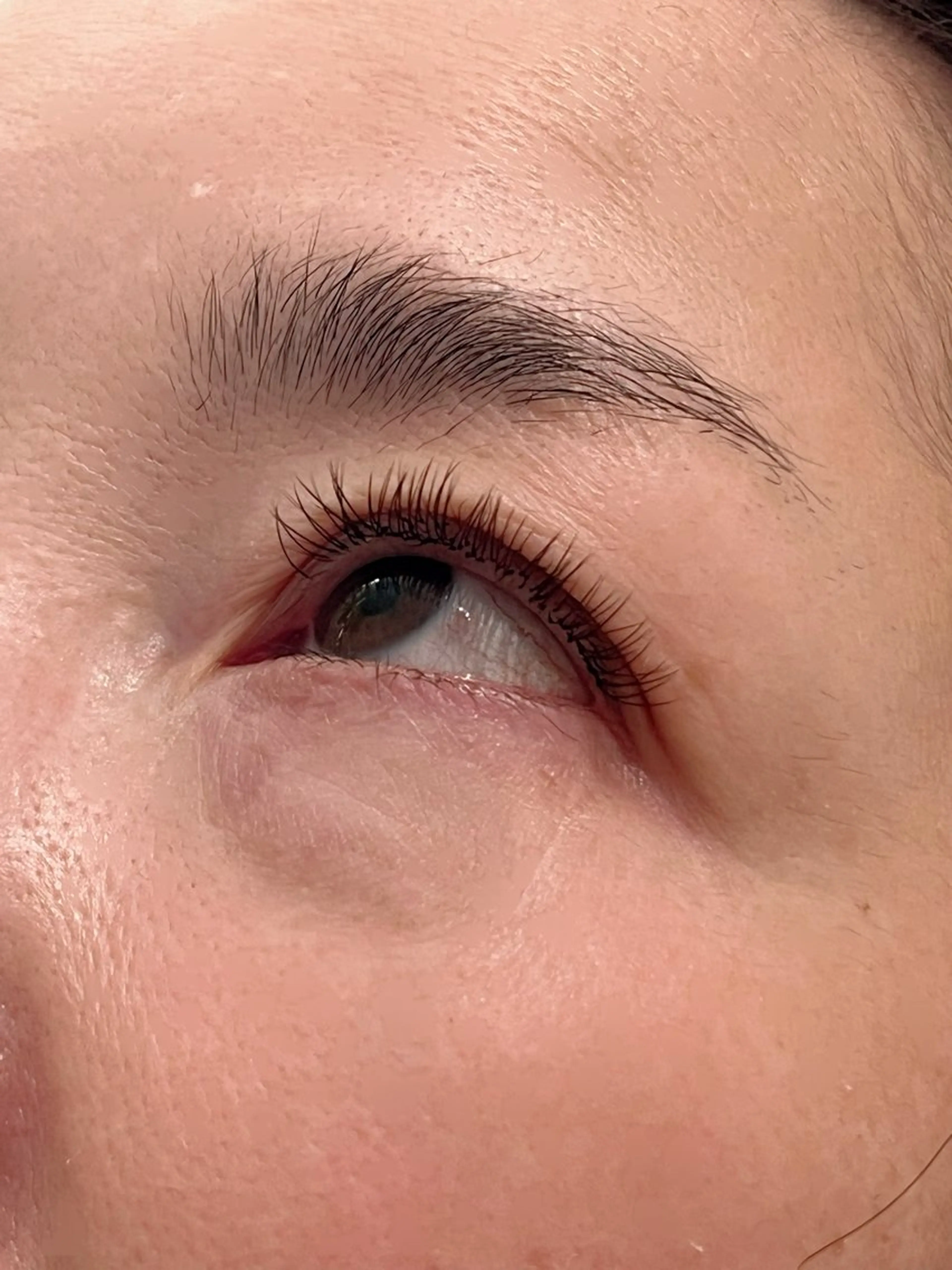 マツエク・マツパ カラーマツエク フラットラッシュ ちょっきん&ぱーまひらの所属・渡邉 沙也果のマツエク・マツパデザイン