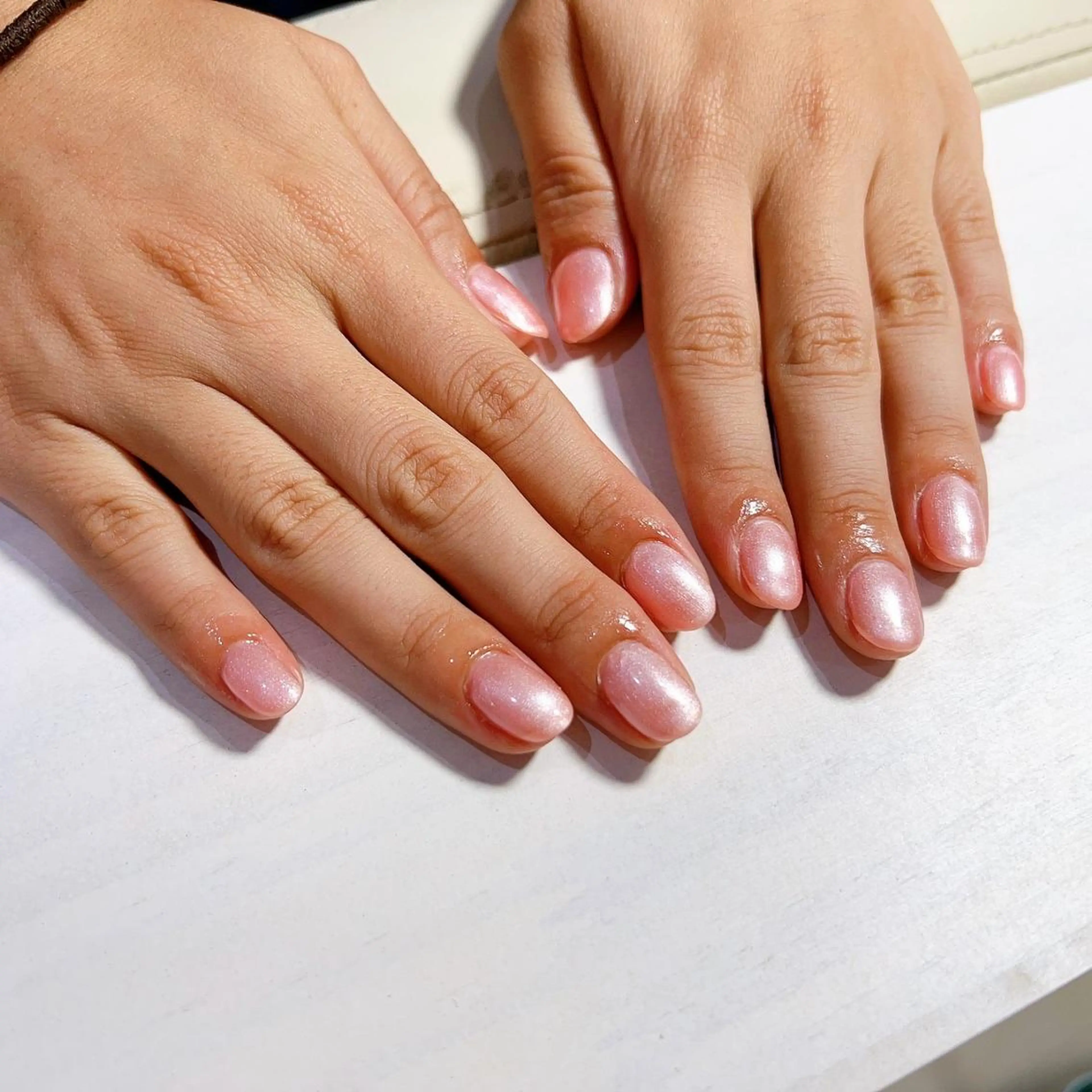 ネイル マツエク・マツパ アイブロウ 眉カラー 韓国風マツエク パリジェンヌラッシュリフト まつげパーマ ワンホンマツエク ハンドネイル Nail&eye Belire 新宿のネイルデザイン