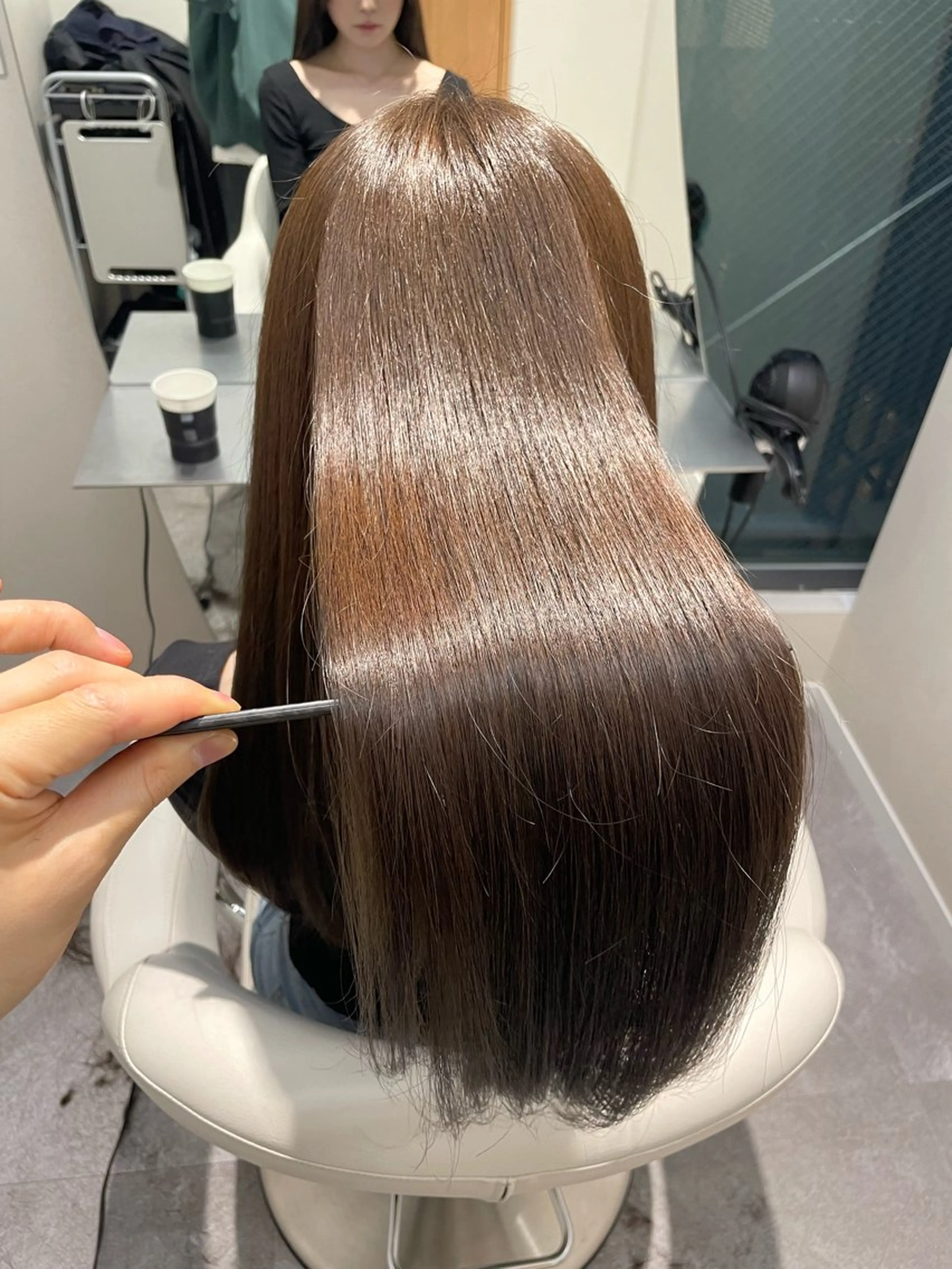 セミロング カラー ベージュカラー ブリーチ 透明感カラー ダブルカラー グレージュ ヘアカラー トリートメント 韓国ヘア🤍顔周り/ 髪質改善✨/林遼一郎のヘアスタイル