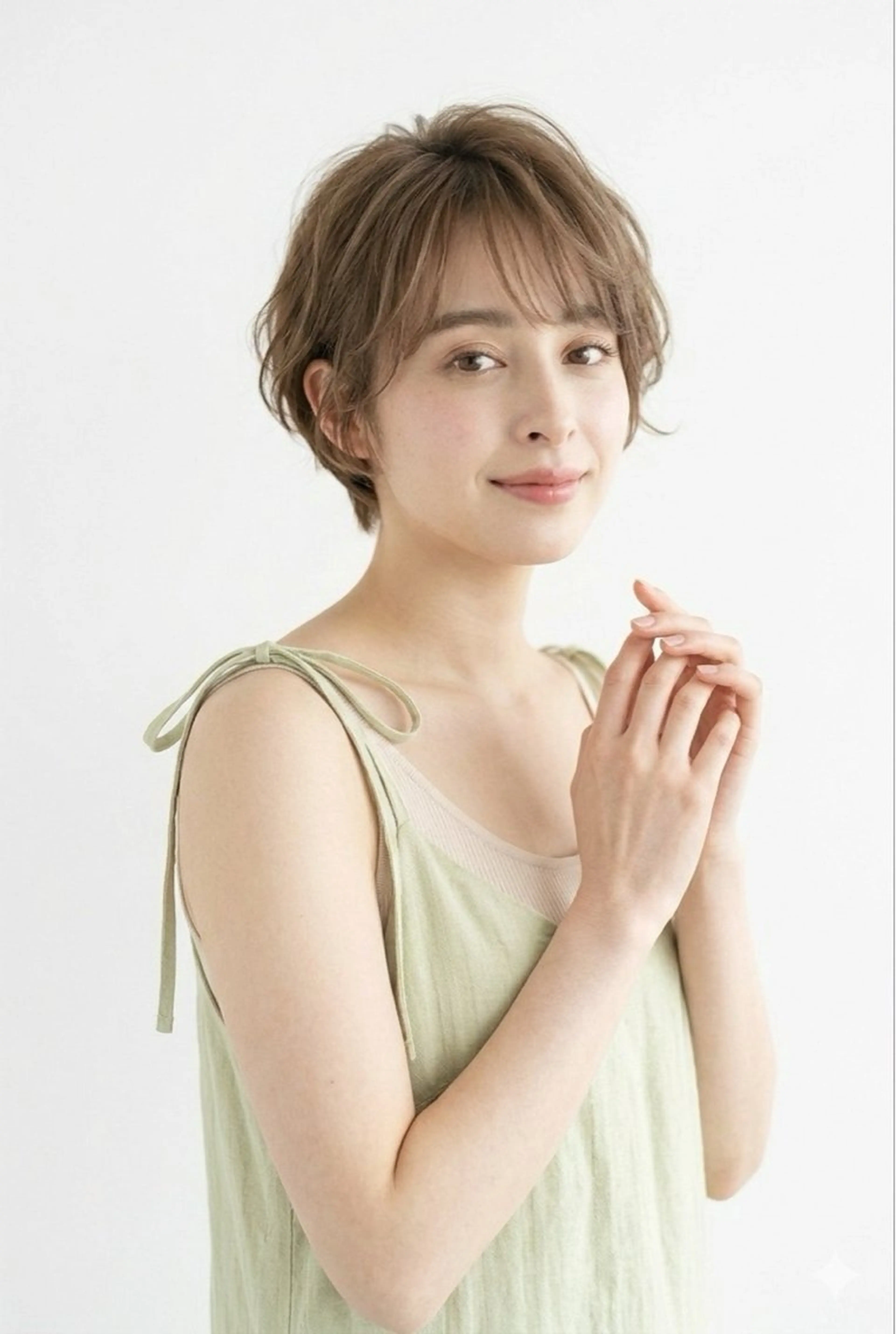 ショート カラー ベージュカラー 透明感カラー イルミナカラー 外国人風カラー ショートヘア カット ヘアカラー トリートメント SALOWIN(サロウィン)広島並木通り所属・田村和範/似合わせ カラー/髪質改善のヘアスタイル