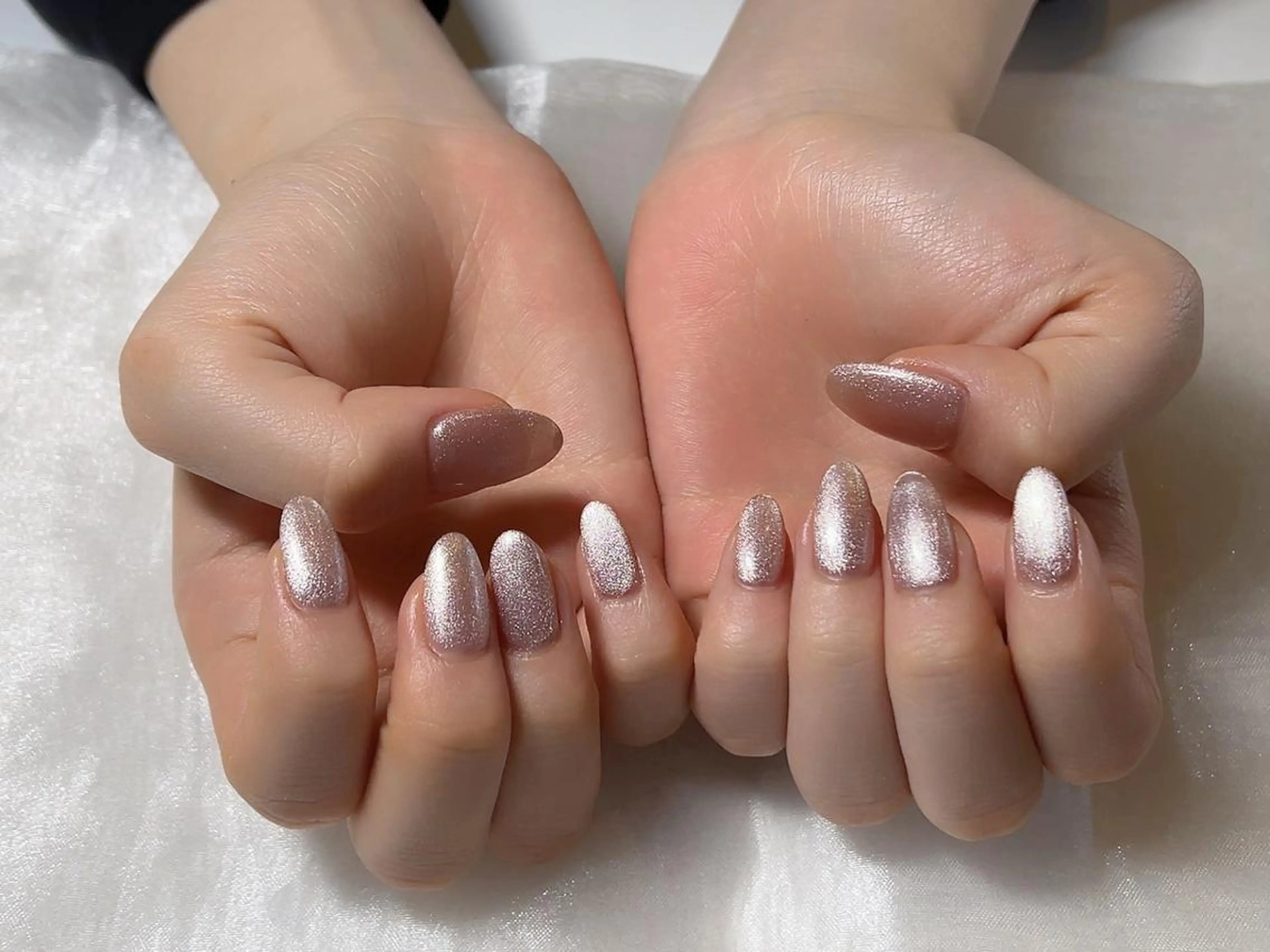 ネイル ハンドネイル ハンドケア Rarity ネイルサロン所属・Rarity ネイルサロンのネイルデザイン