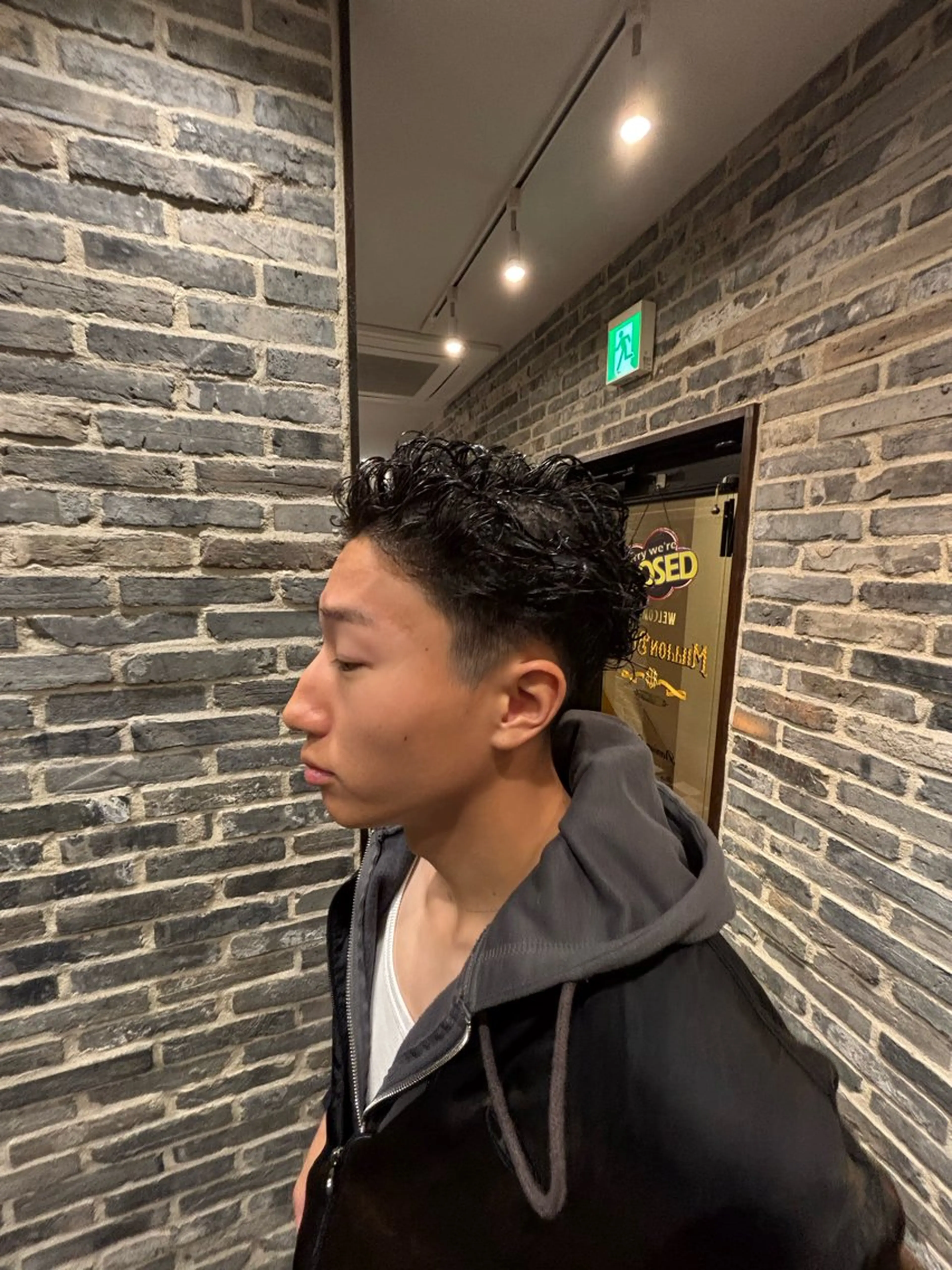 ショート パーマ メンズ millionbucks barbershop 上野店所属・【無料/特殊ヘア/ 上野/バーバー】東山のヘアスタイル