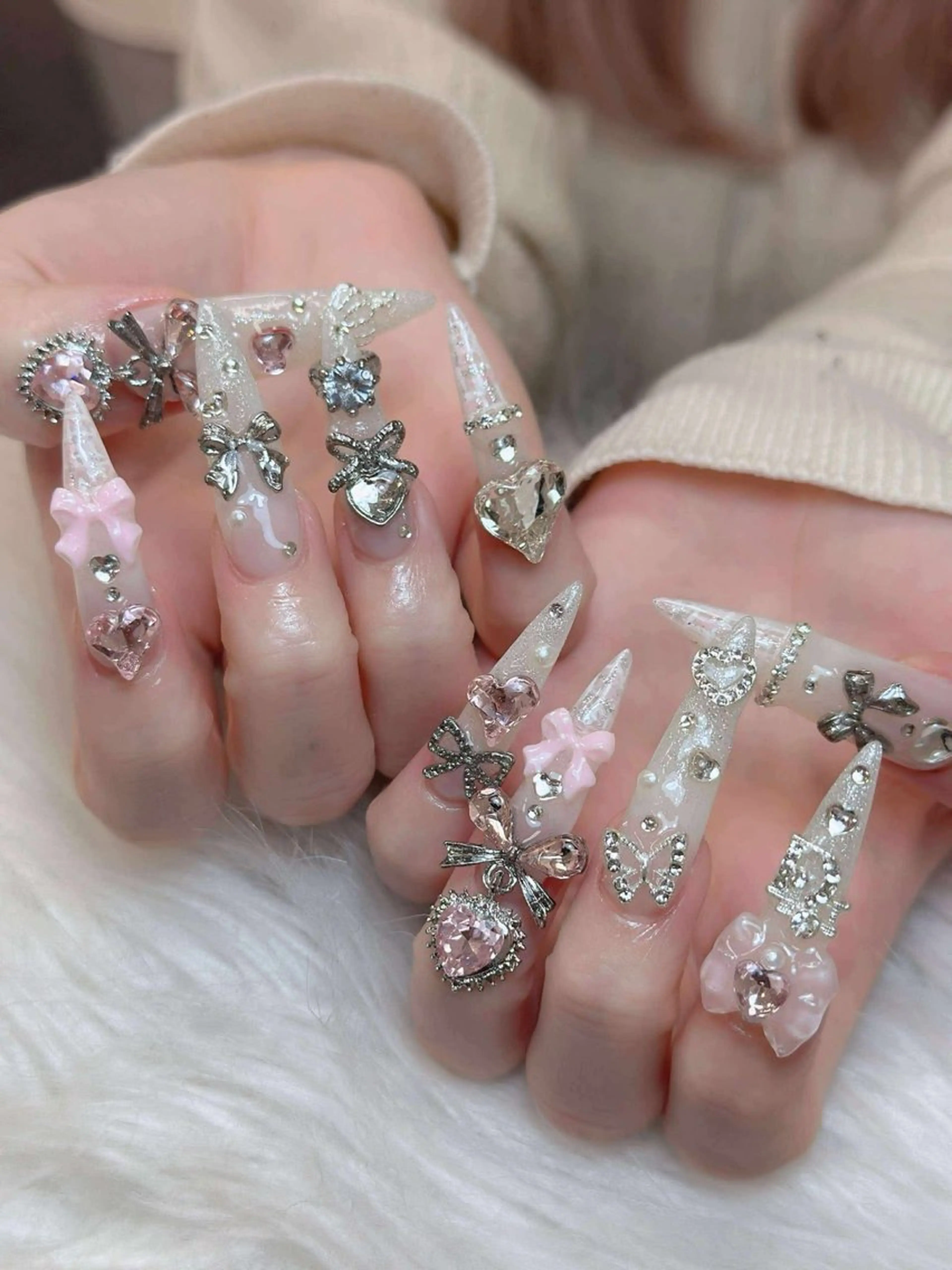 ネイル ハンドネイル Hi Beauty 渋谷(ネイル、ハイパーナイフ6、脂肪れいきゃく、マッサージ&エステサロン)所属・Hi beauty 渋谷のネイルデザイン