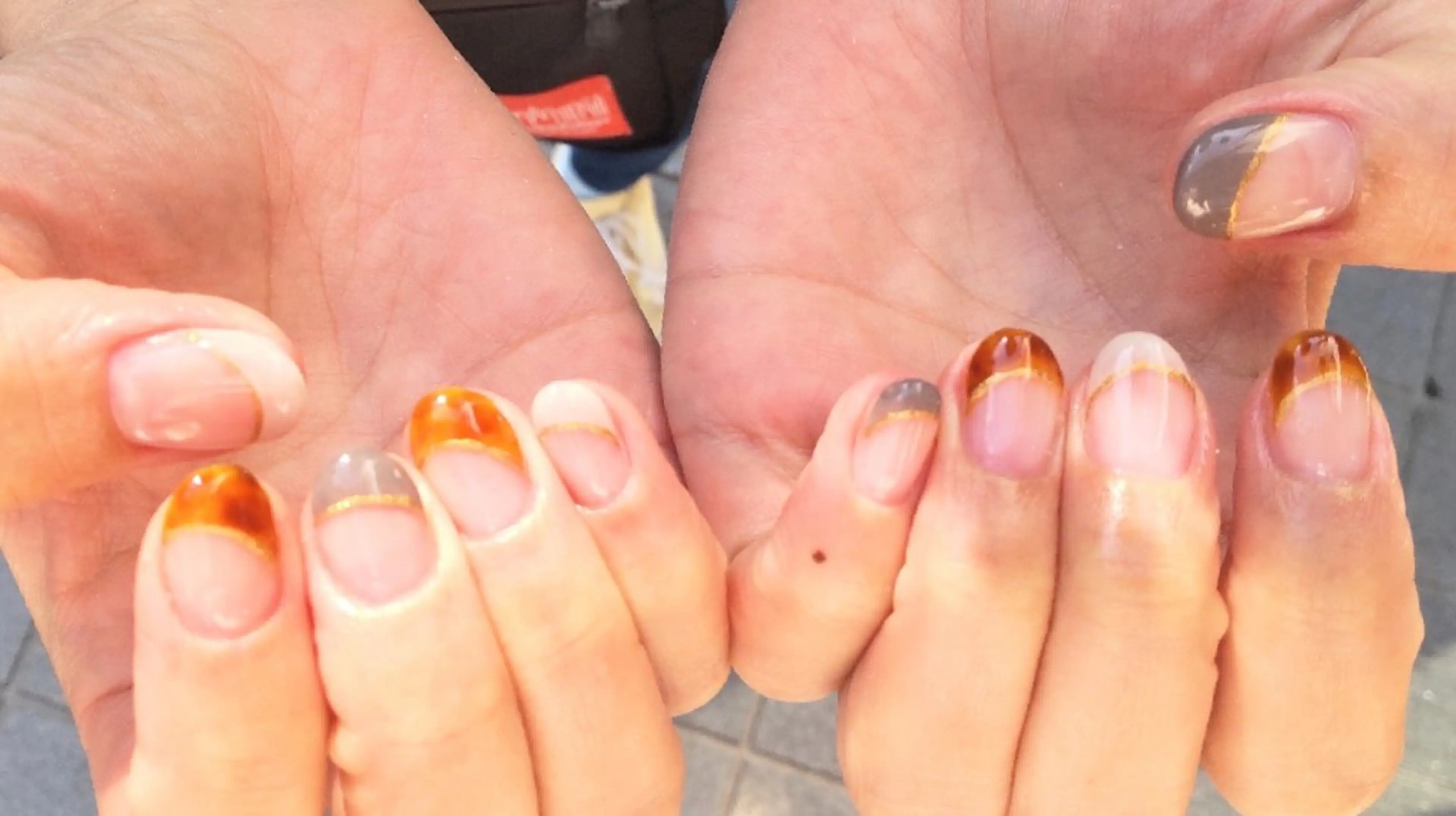 ネイル べっ甲ネイル フレンチネイル ゴールド MIURA＊ HIROKOのネイルデザイン