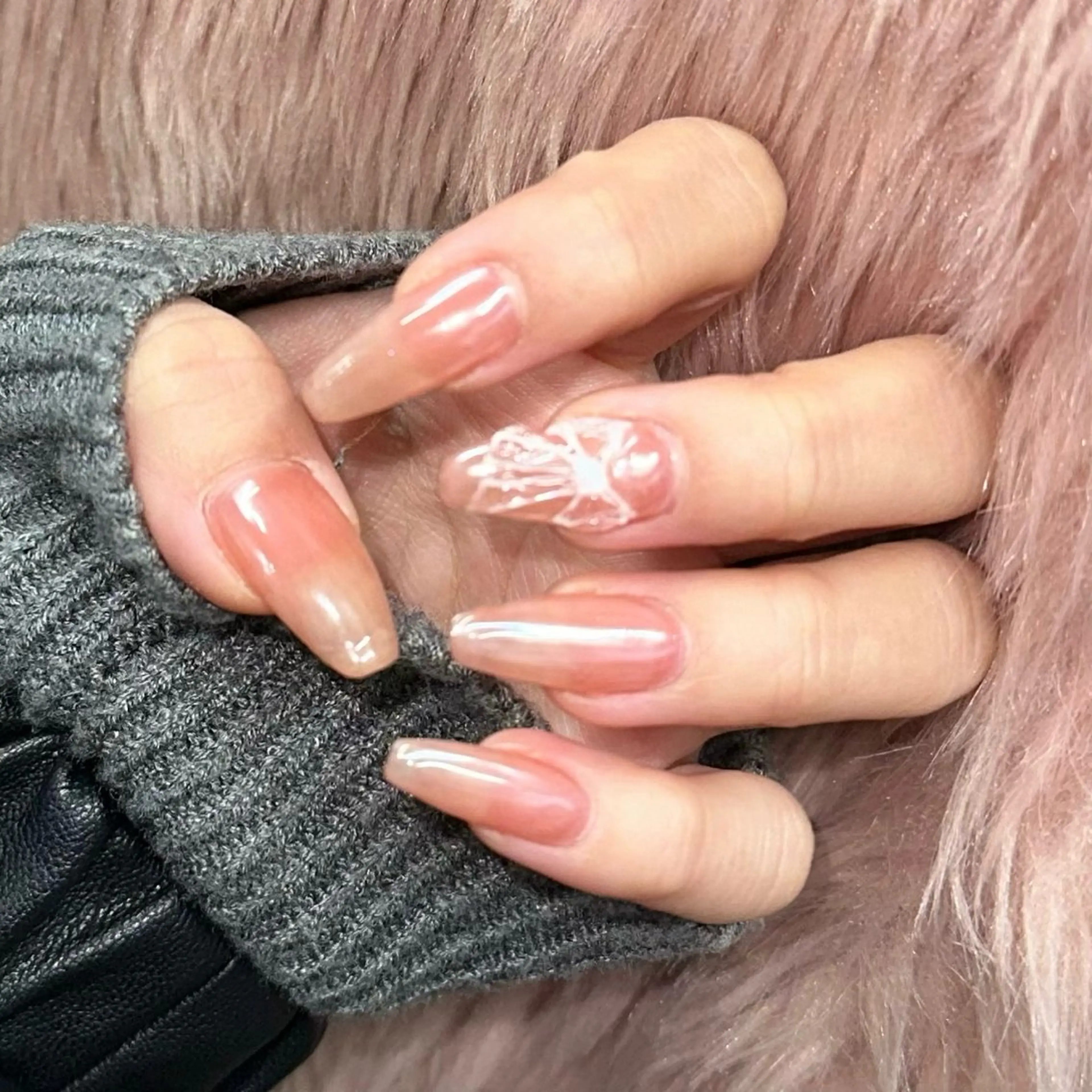 ネイル ロングネイル ピンク ワンホンネイル nail&eye pang hinaのネイルデザイン