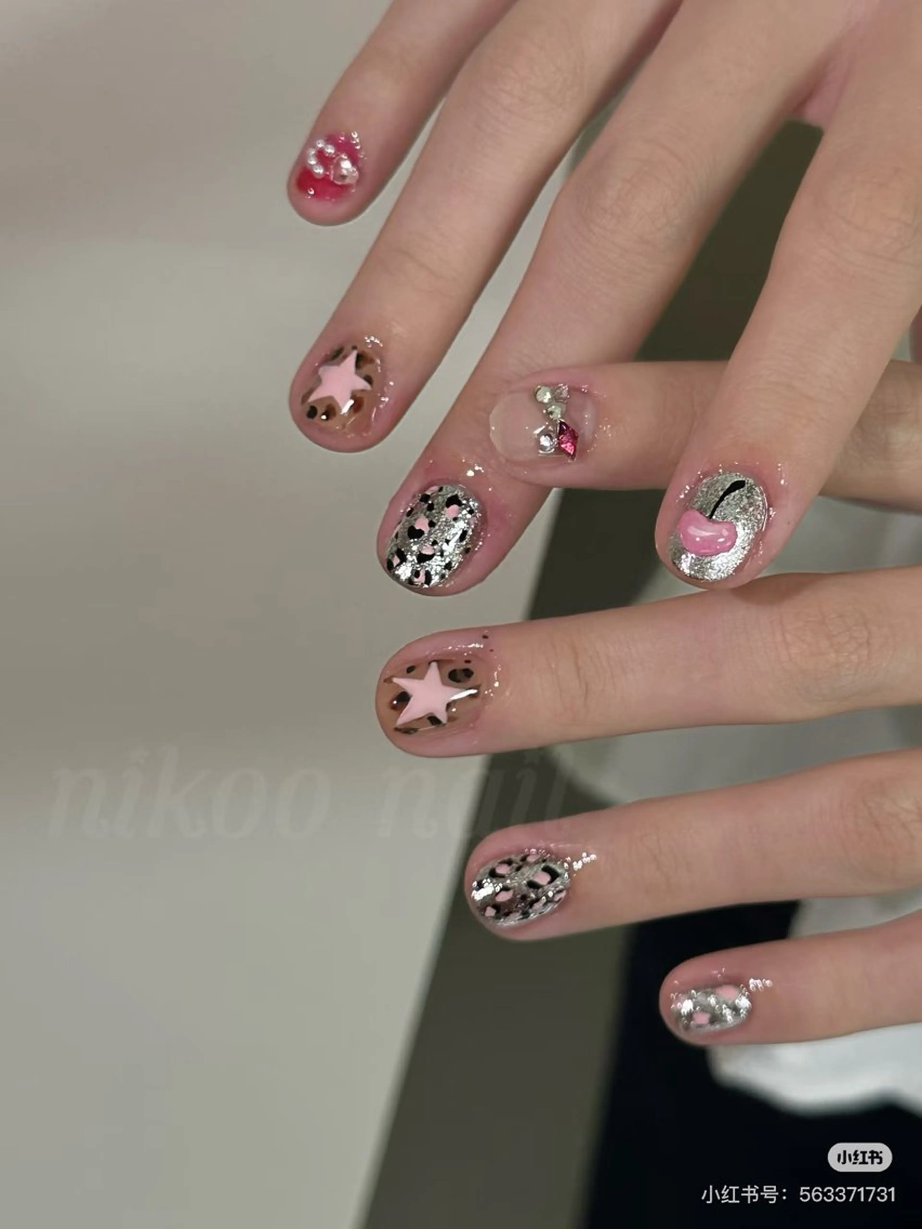 ネイル Eveネイル チップスカルプ専門店のネイルデザイン