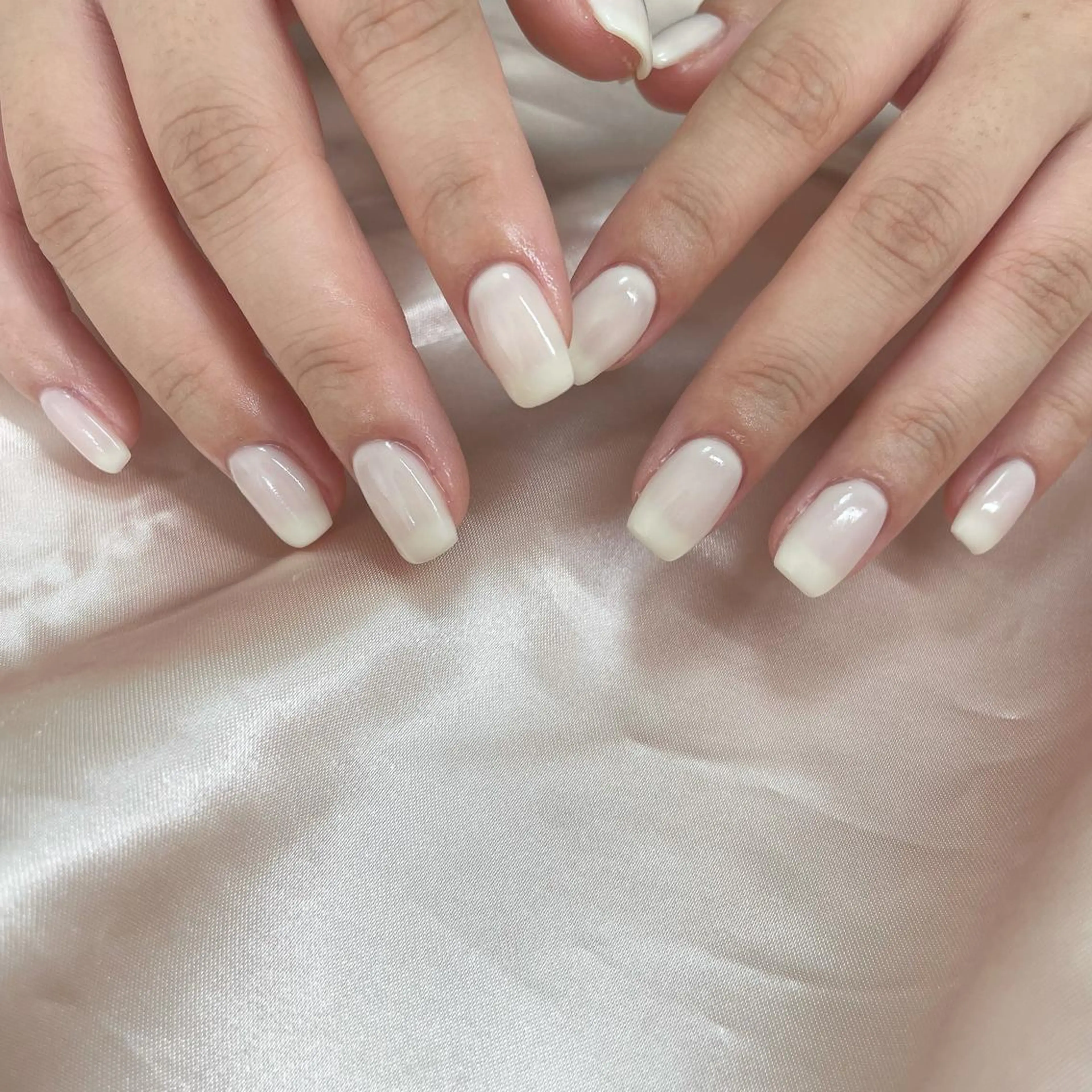 ネイル ハンドネイル essence所属・pétit maakoのネイルデザイン