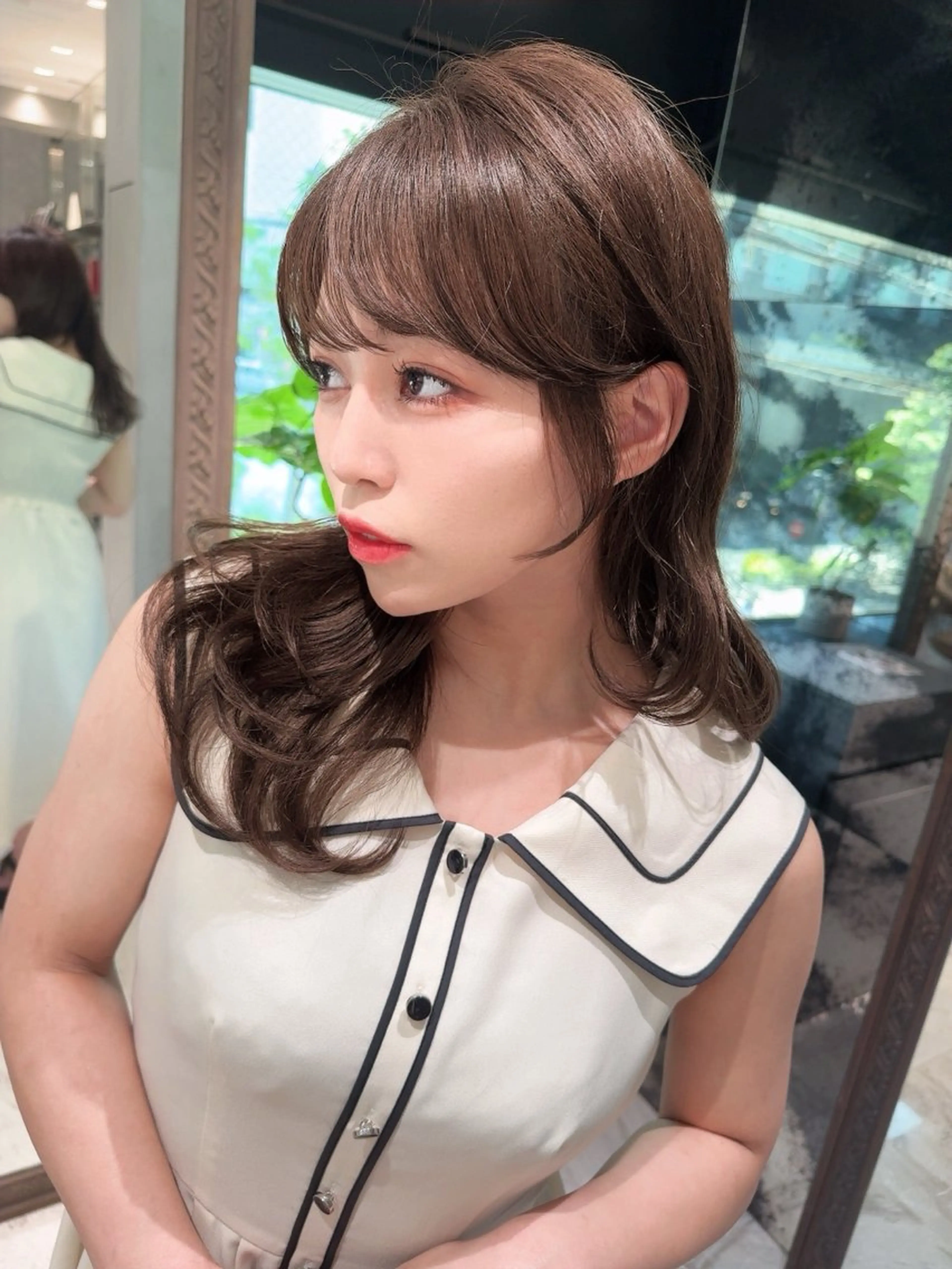 ミディアム カラー ベージュカラー 黒髪 ブリーチ ブルーカラー ブルーブラック カット ヘアカラー トリートメント 木屋元一/透明感 /レイヤー/顔まわりのヘアスタイル