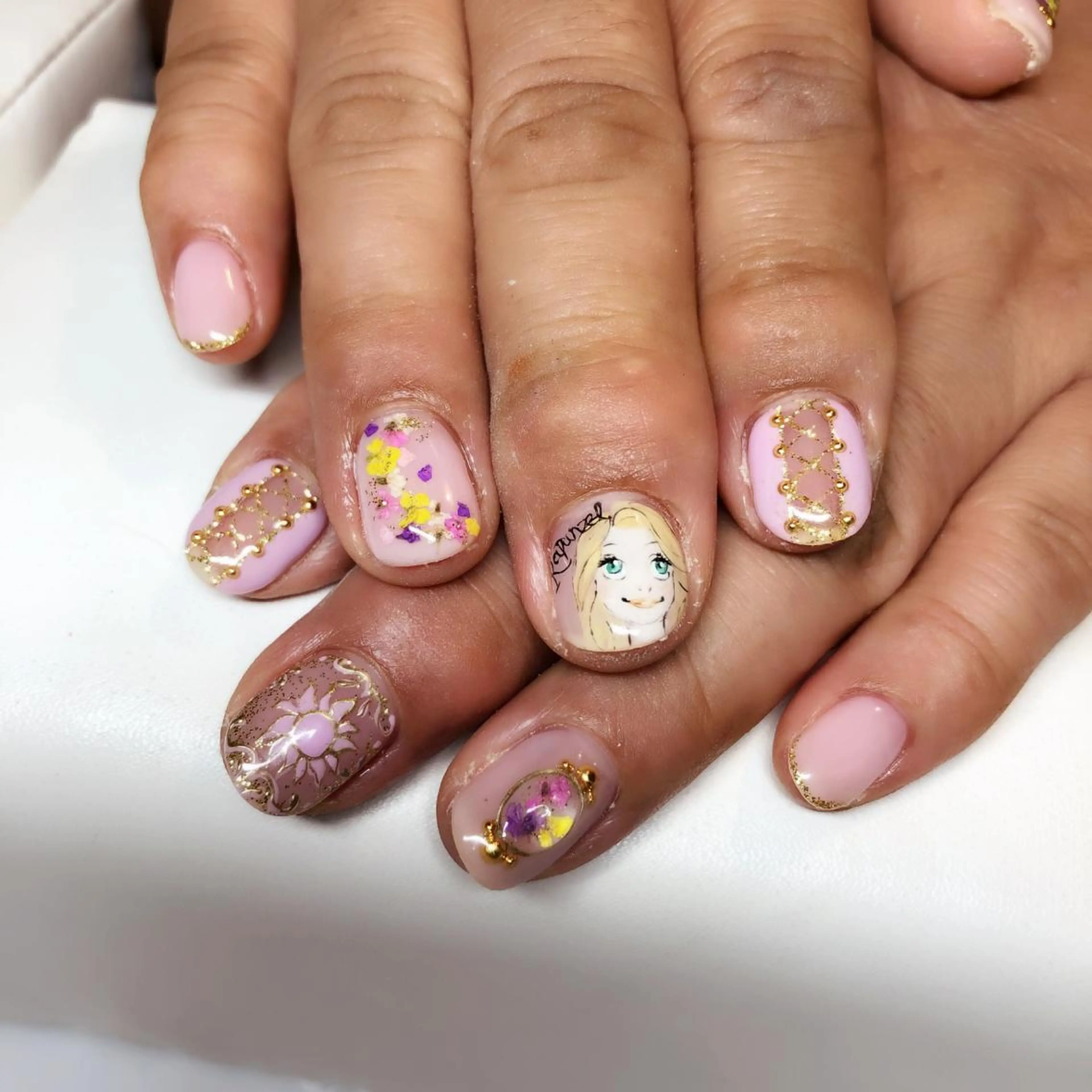 ネイル maggienail所属・Maggie Nagisaのネイルデザイン