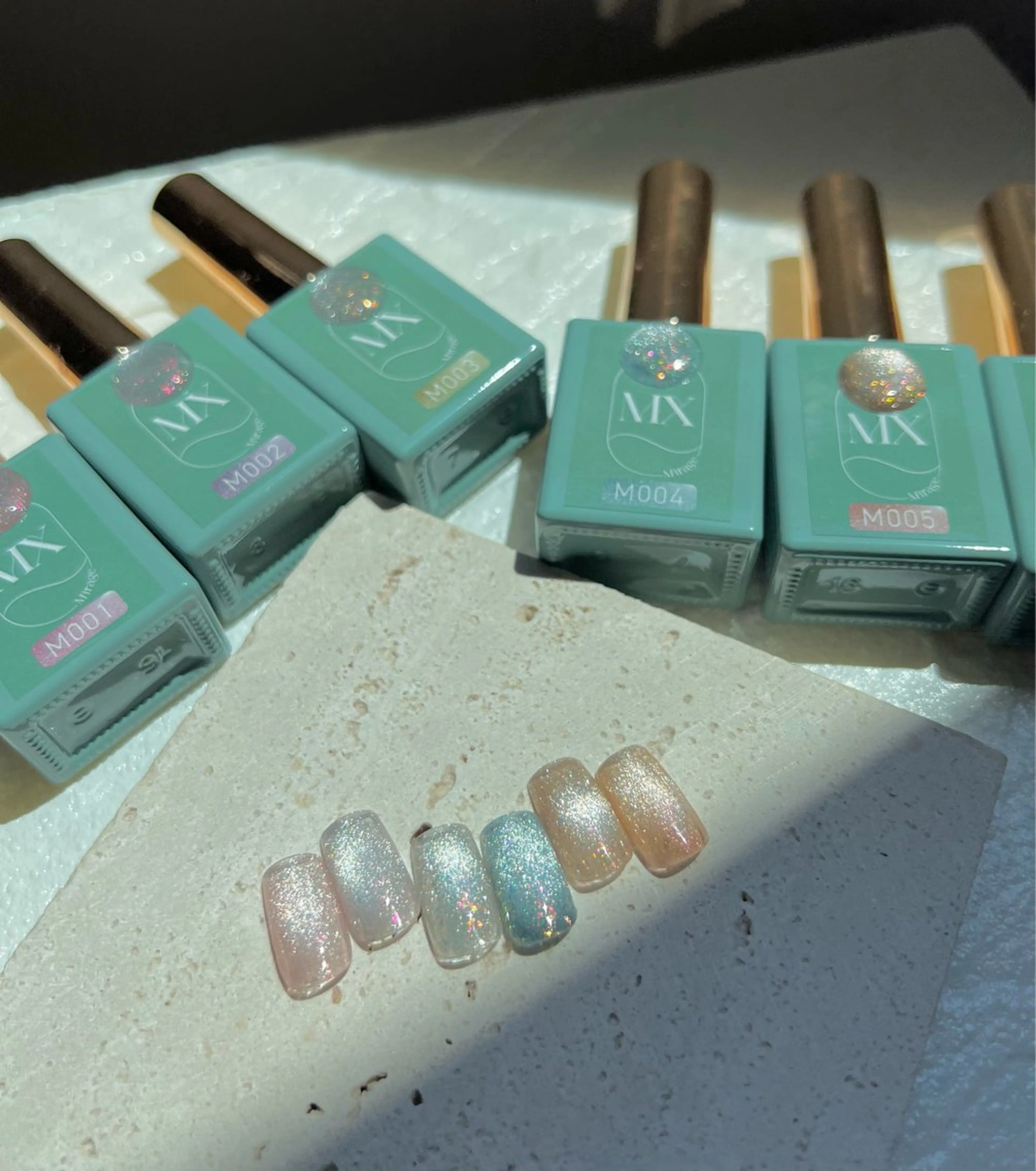 ネイル ラメ(グリッター) マグネットネイル nail salon y＋のネイルデザイン